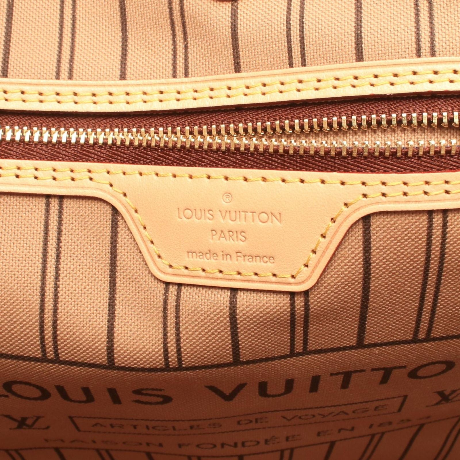 Louis Vuitton Tote Bag Neverfull MM Monogram Leather — view 4