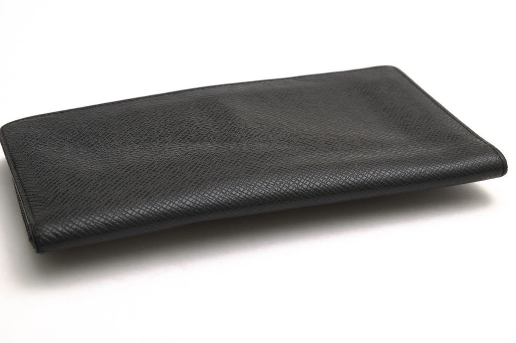 Louis Vuitton Wallet Leather Black Taiga Porto Cartes Credit No Coin Purse — view 3