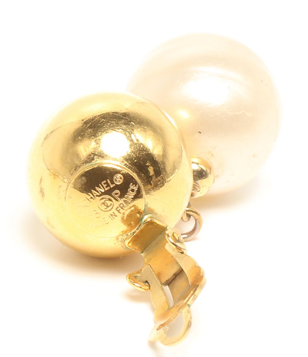 Chanel Earrings CC Logo Faux Pearl — view 8