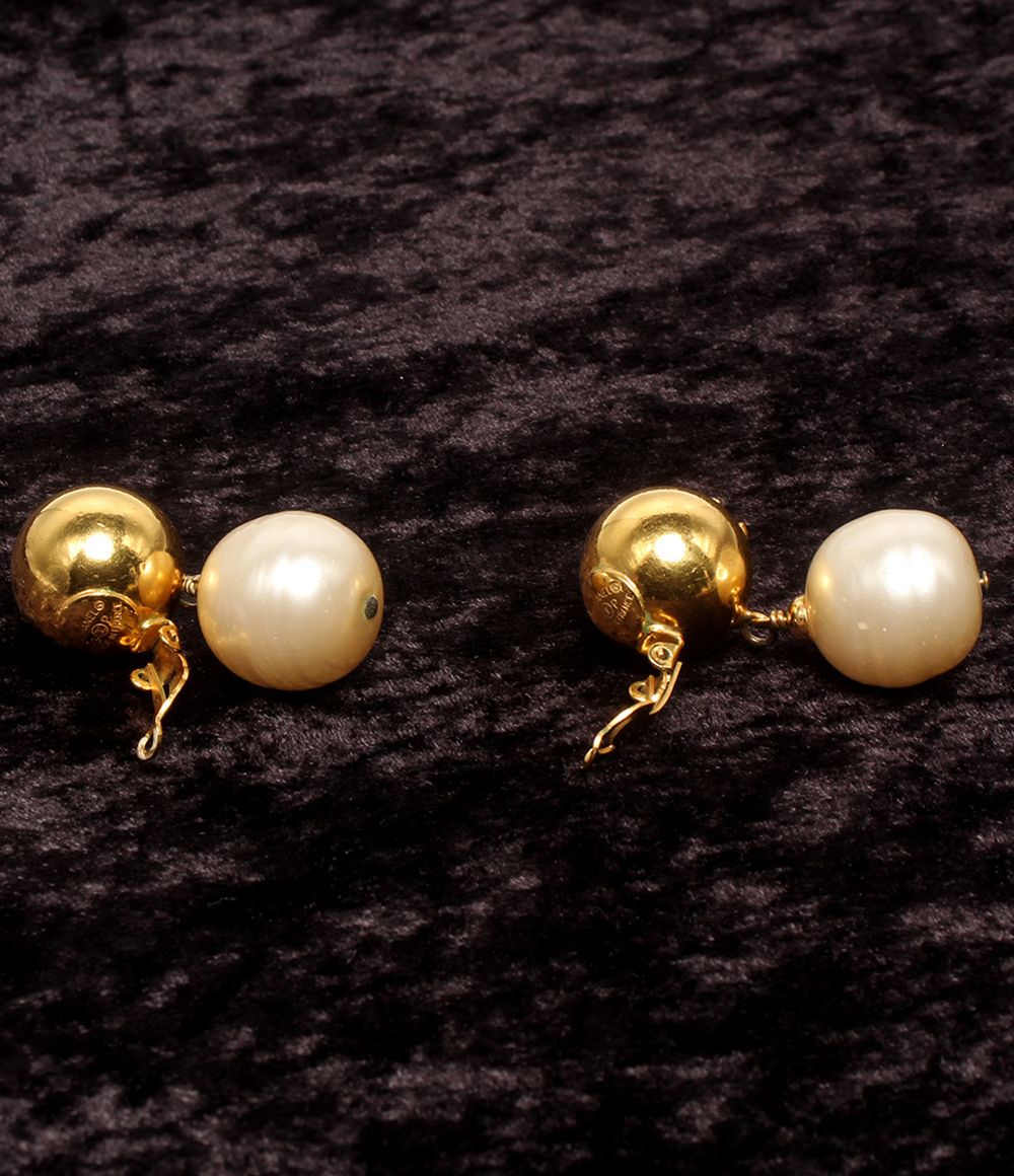 Chanel Earrings CC Logo Faux Pearl — view 4