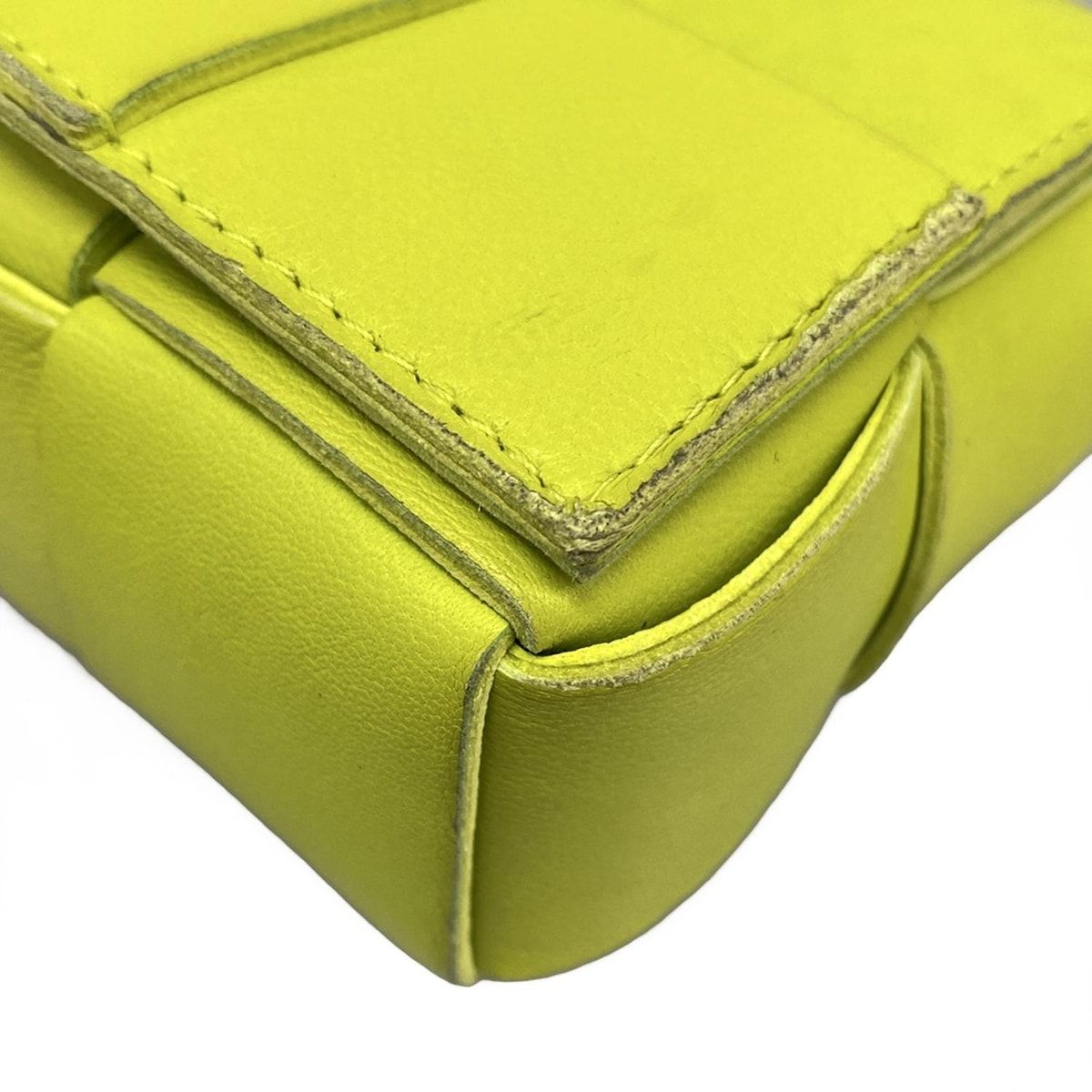 Bottega Veneta Shoulder Bag Cassette Light Green Leather — view 6