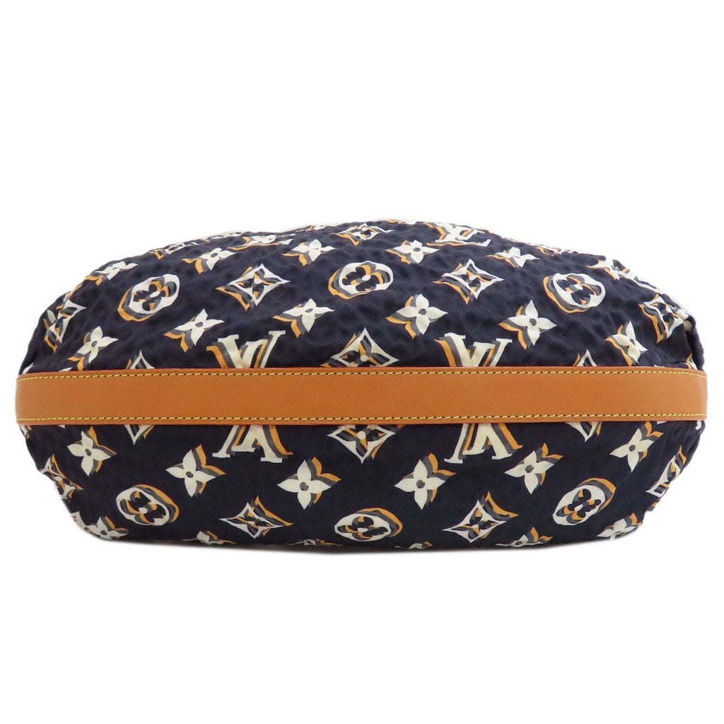 Louis Vuitton MM Shoulder Bag Nylon — view 4