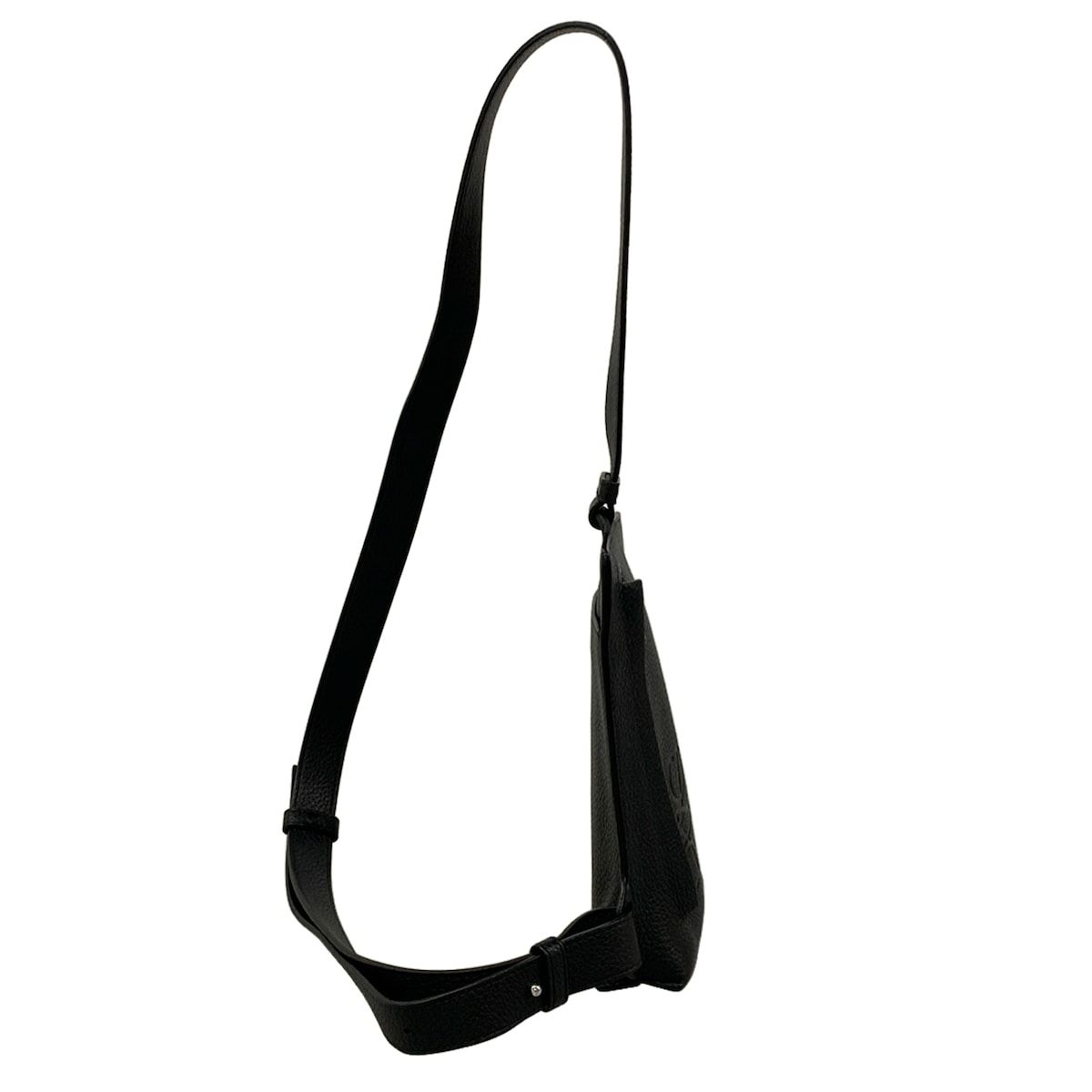 Loewe Shoulder Bag Vertical T Pocket Black — view 2