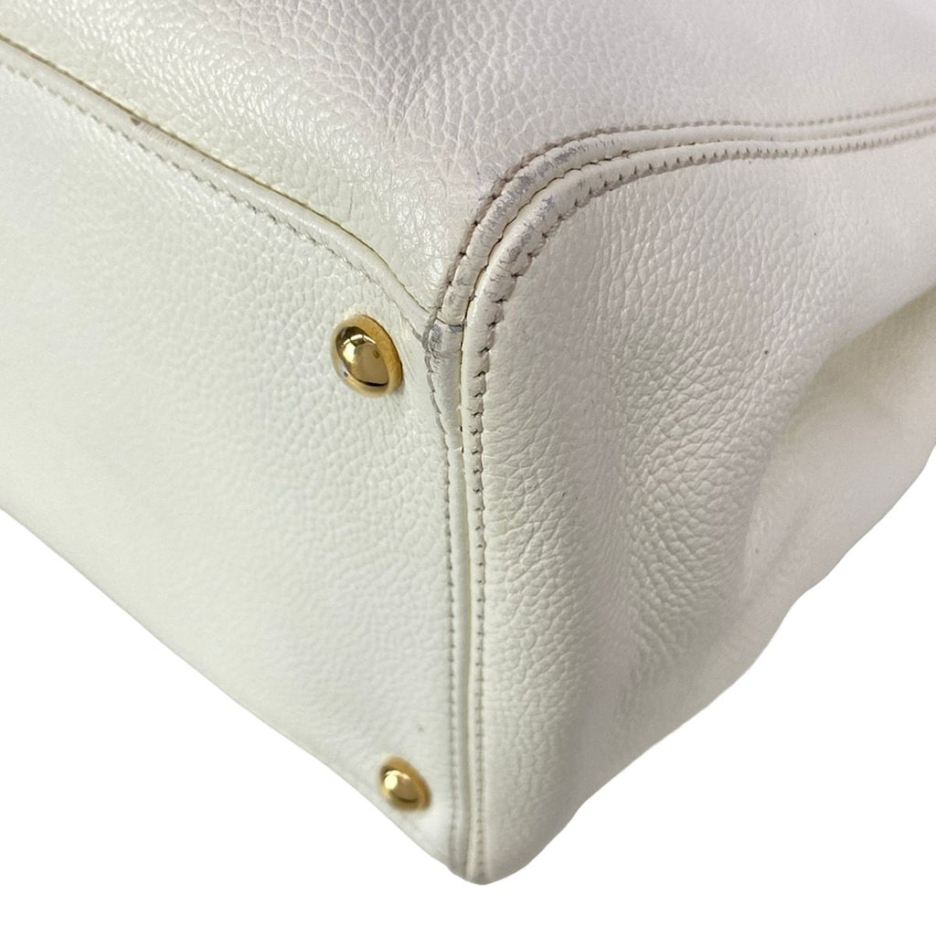 Chanel Tote Bag Executive Line Ivory Gold Leather — view 8
