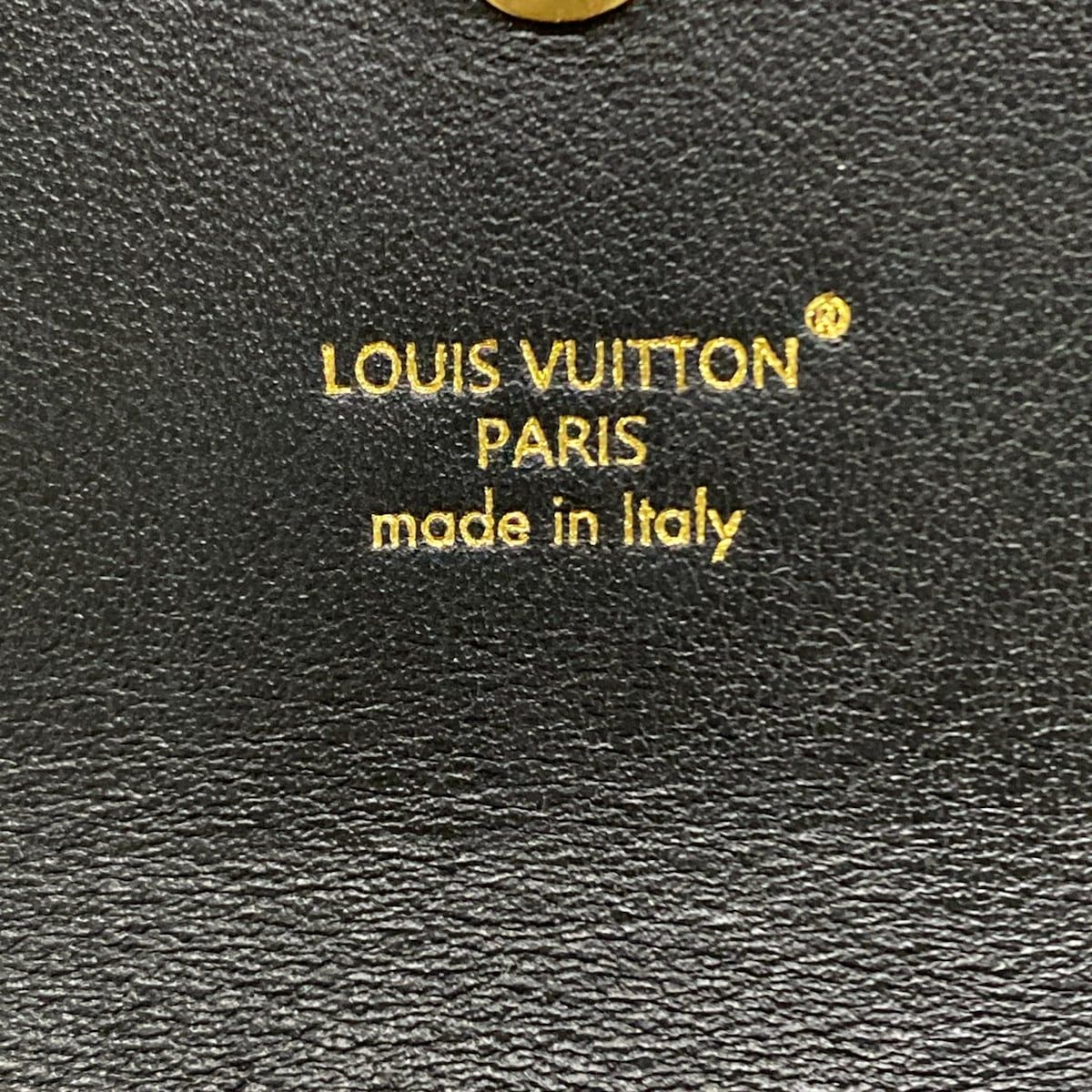 Louis Vuitton Pouch Monogram Key Holder Earphones LV Bear Brown Leather Cowhide — view 6