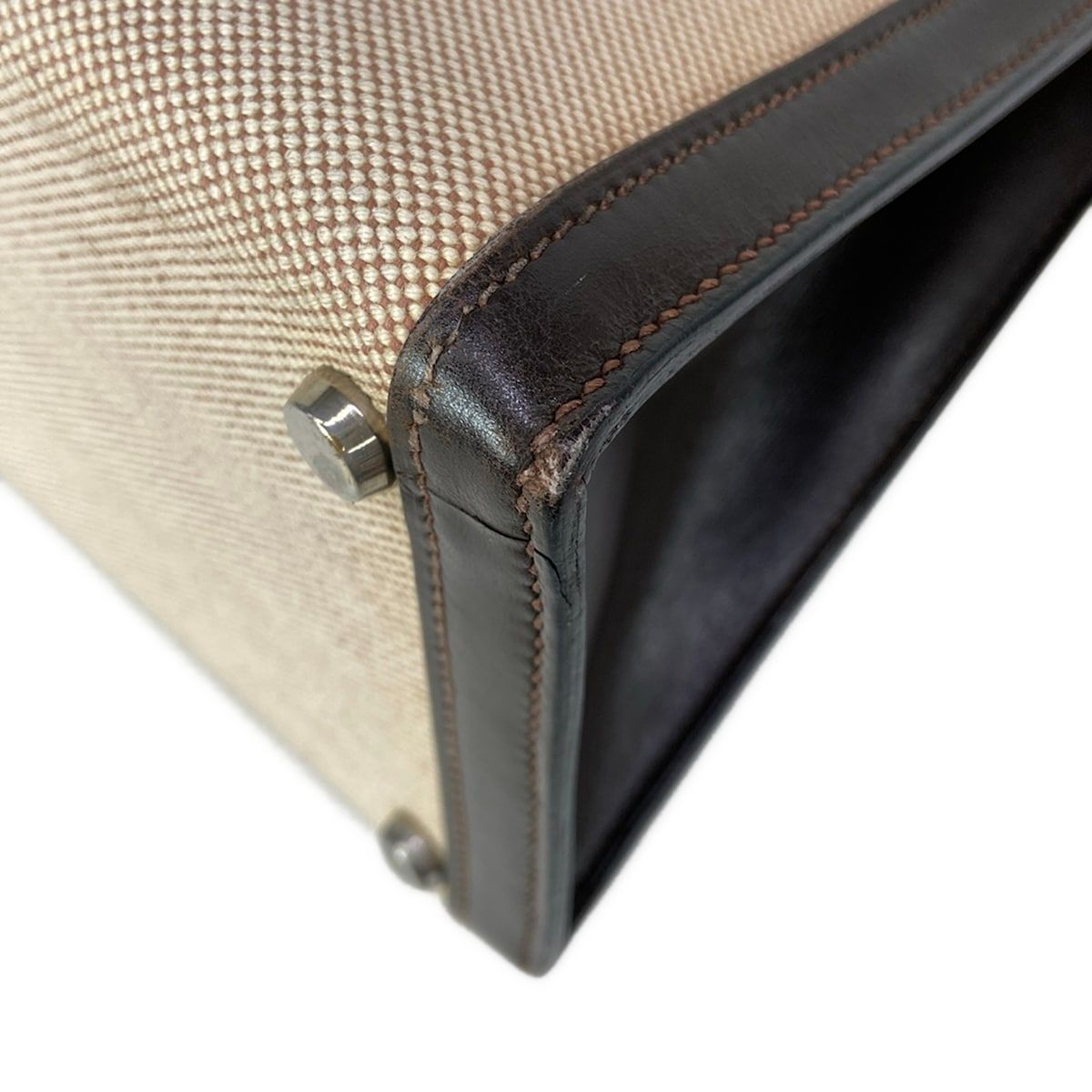 Hermes Handbag Kelly 28 Ivory Dark Brown Gold — view 8