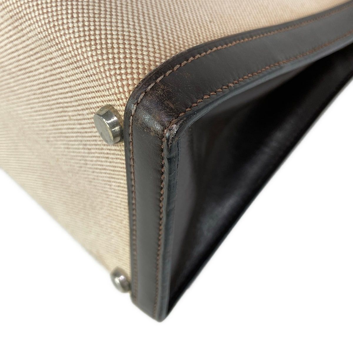 Hermes Handbag Kelly 28 Ivory Dark Brown Gold — view 6