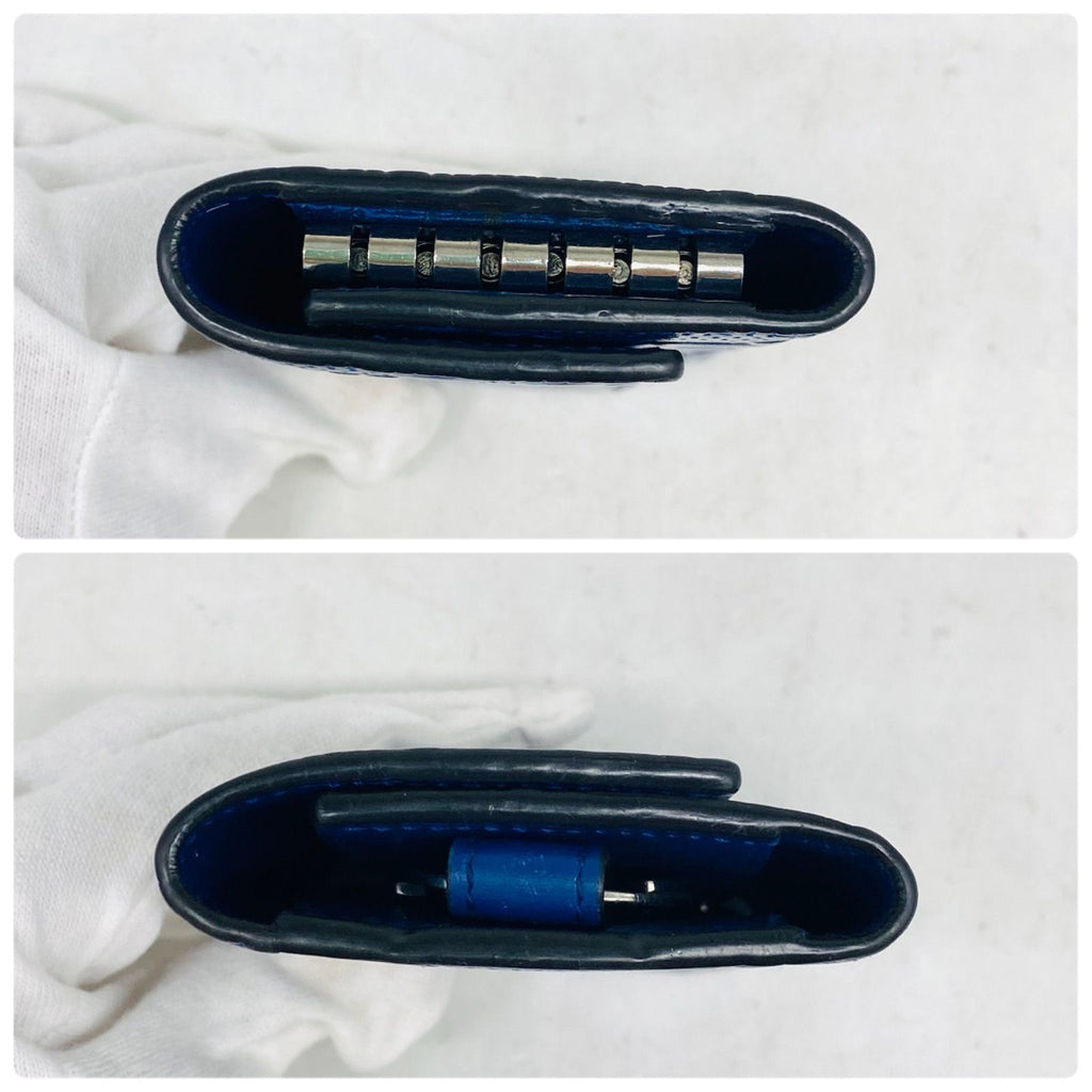 Gucci Embossed Key Case Large GG Blue Key Holder — view 4