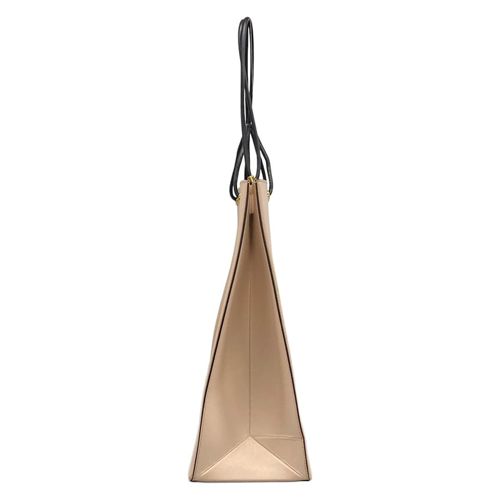 Fendi Tote Bag Shopping Medium Beige Black Leather — view 4