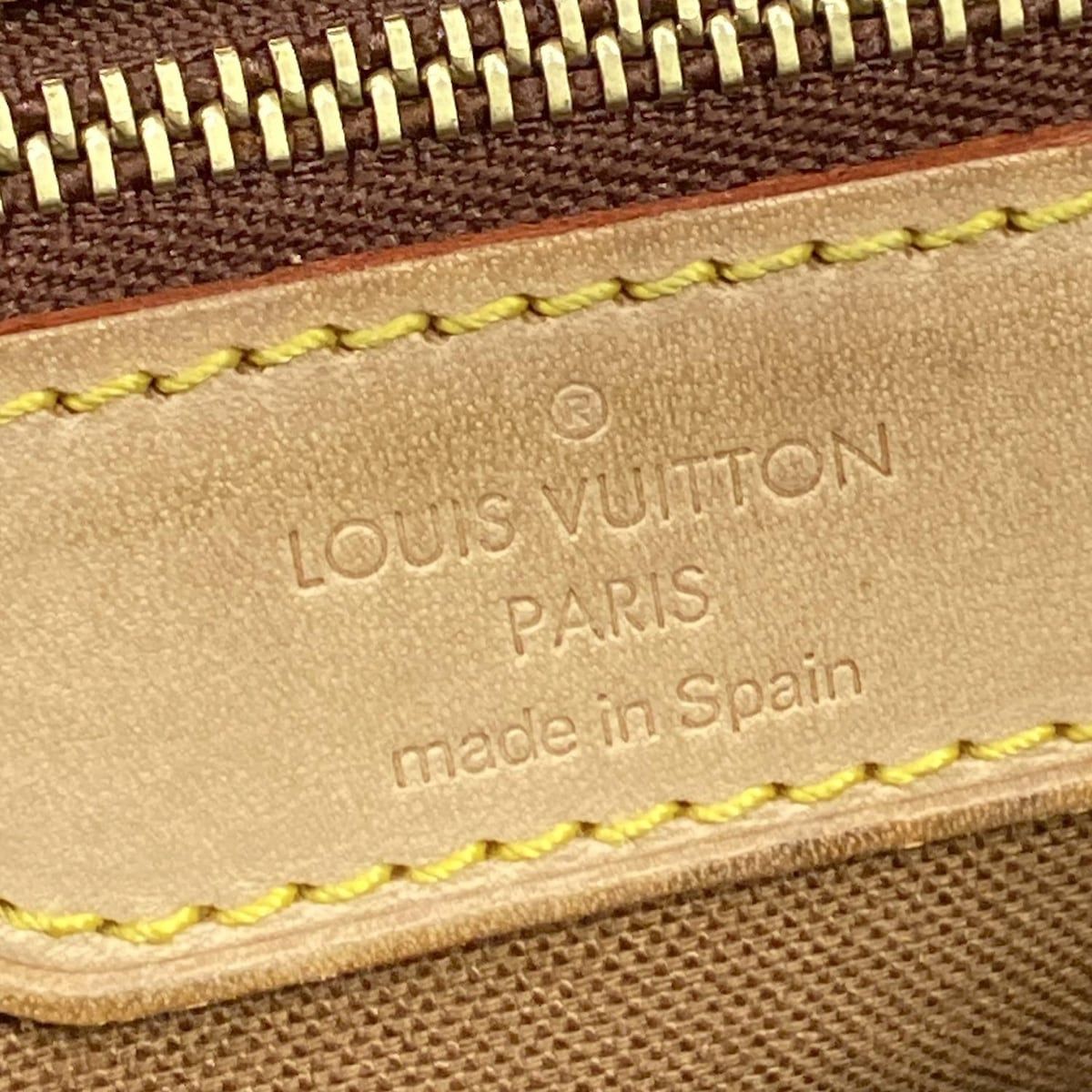 Louis Vuitton Shoulder Bag Monogram Abbesses — view 8