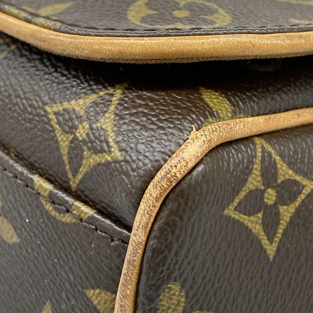 Louis Vuitton Shoulder Bag Monogram Abbesses — view 6
