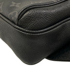 Louis Vuitton Waist Pouch Taigarama Bum Bag Outdoor Noir Leather Cowhide — view 6