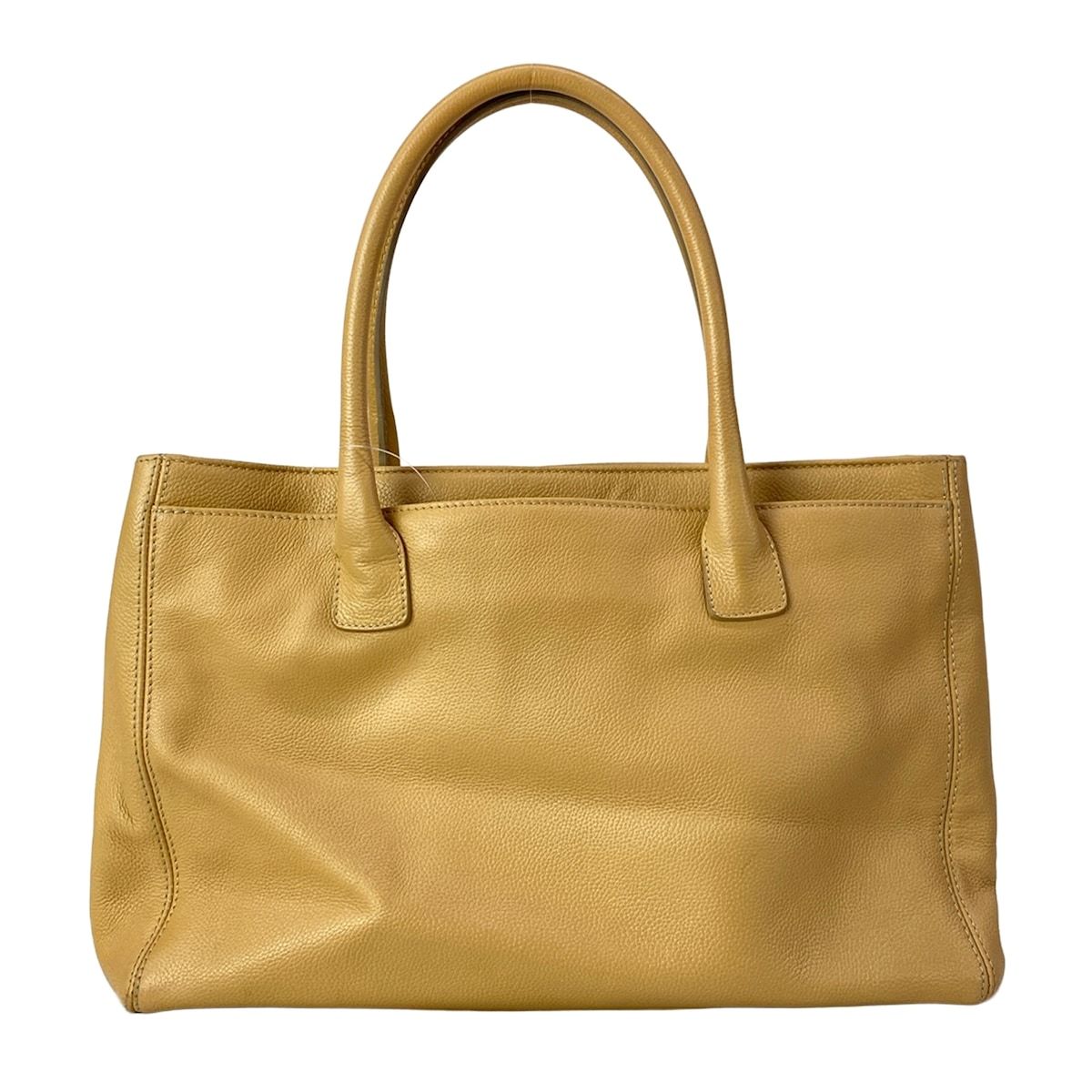 Chanel Tote Bag Executive Line Beige Gold Leather — view 3