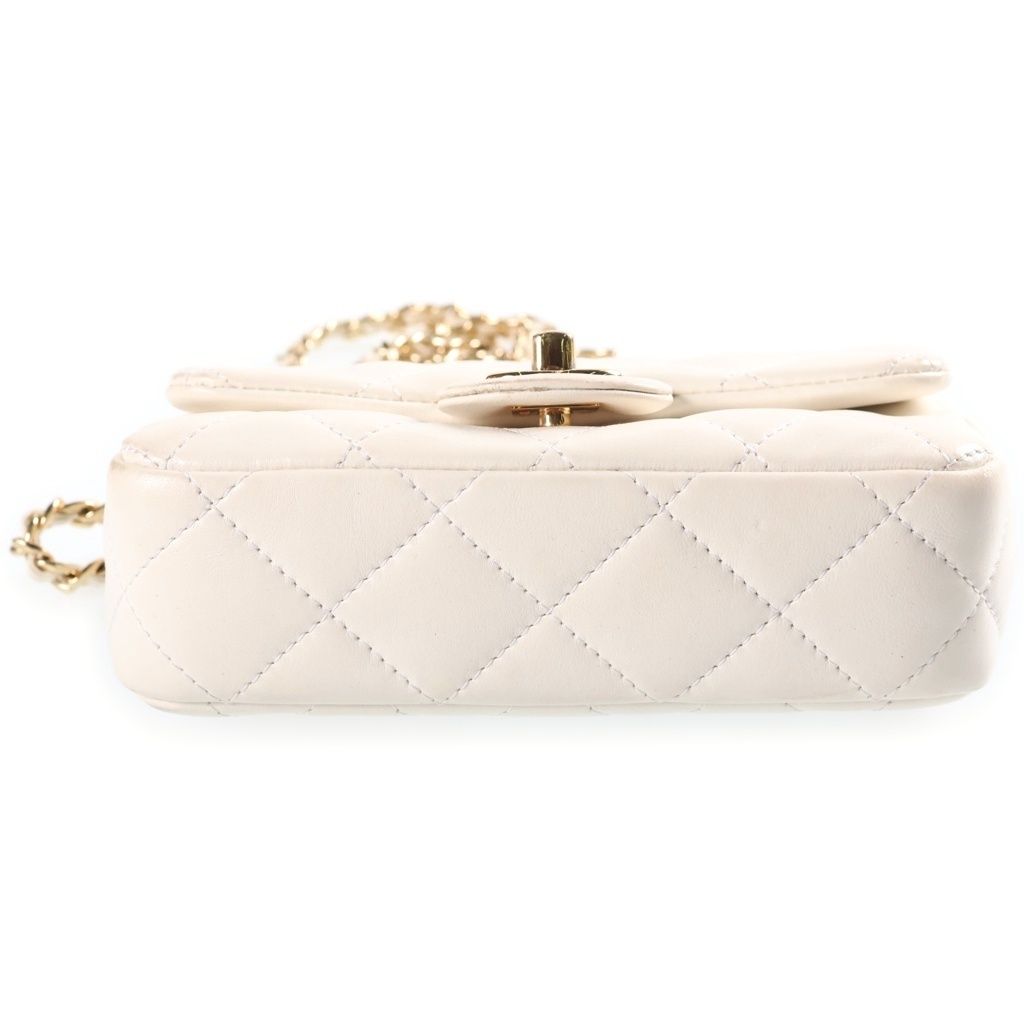 Chanel Quilted Clear Handle Chain 2-Way Mini Shoulder Bag White Lambskin Gold — view 4