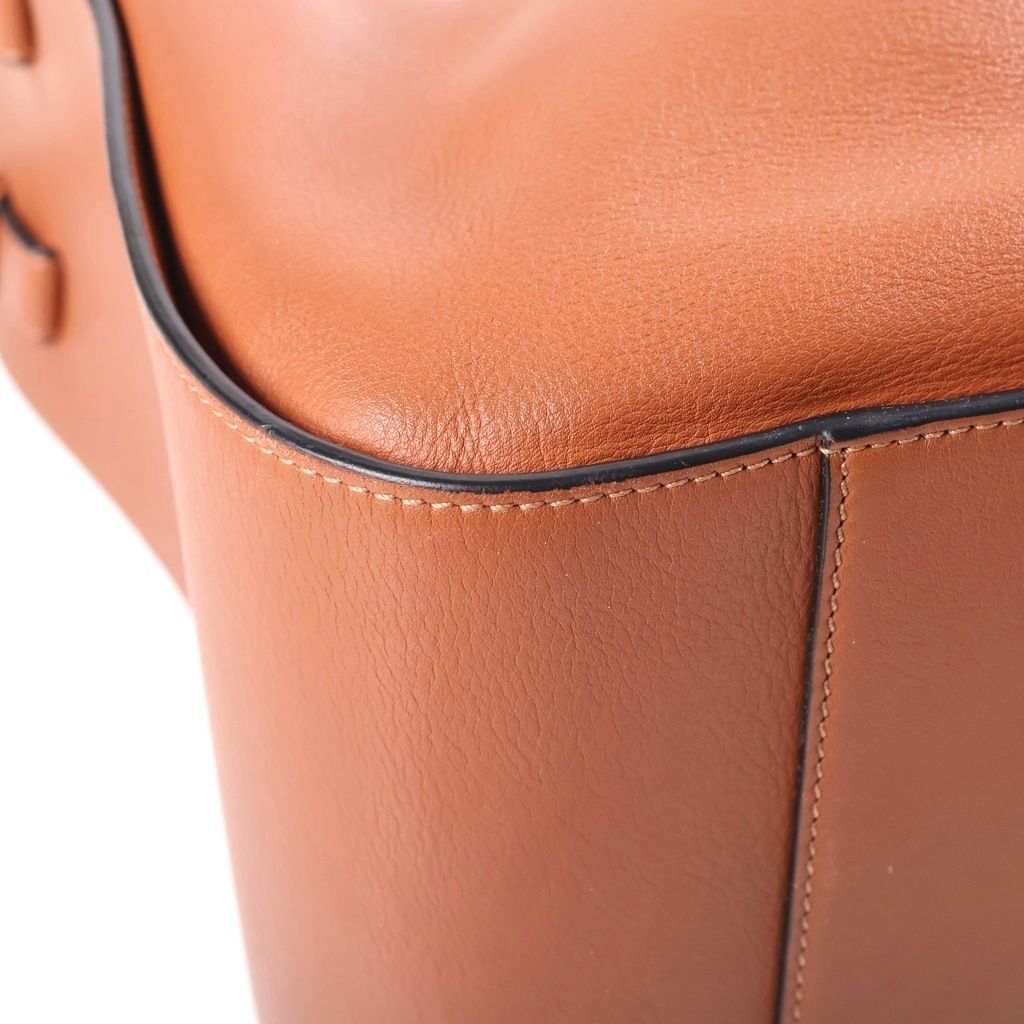 Loewe Hammock Small Shoulder Bag Leather Brown — view 5