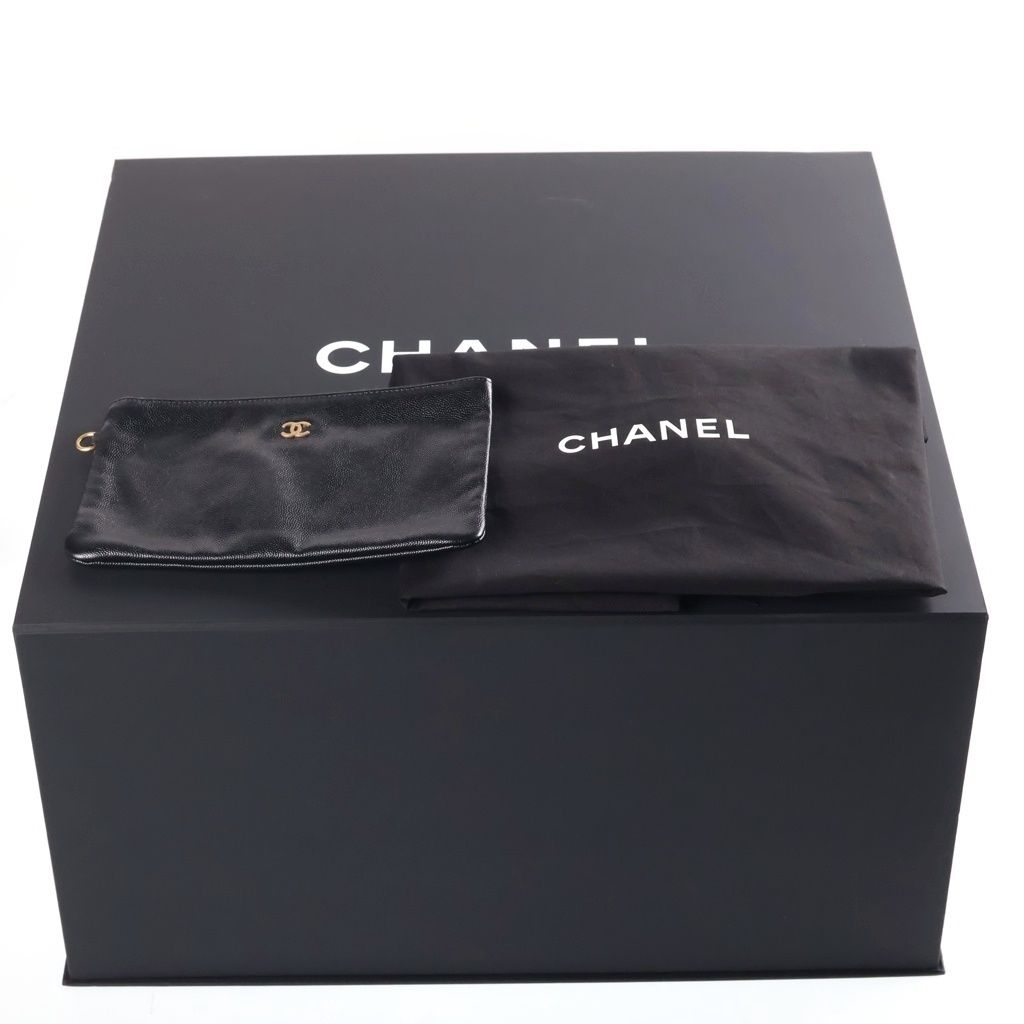 Chanel 25 Medium Black Caviar Leather Gold — view 8