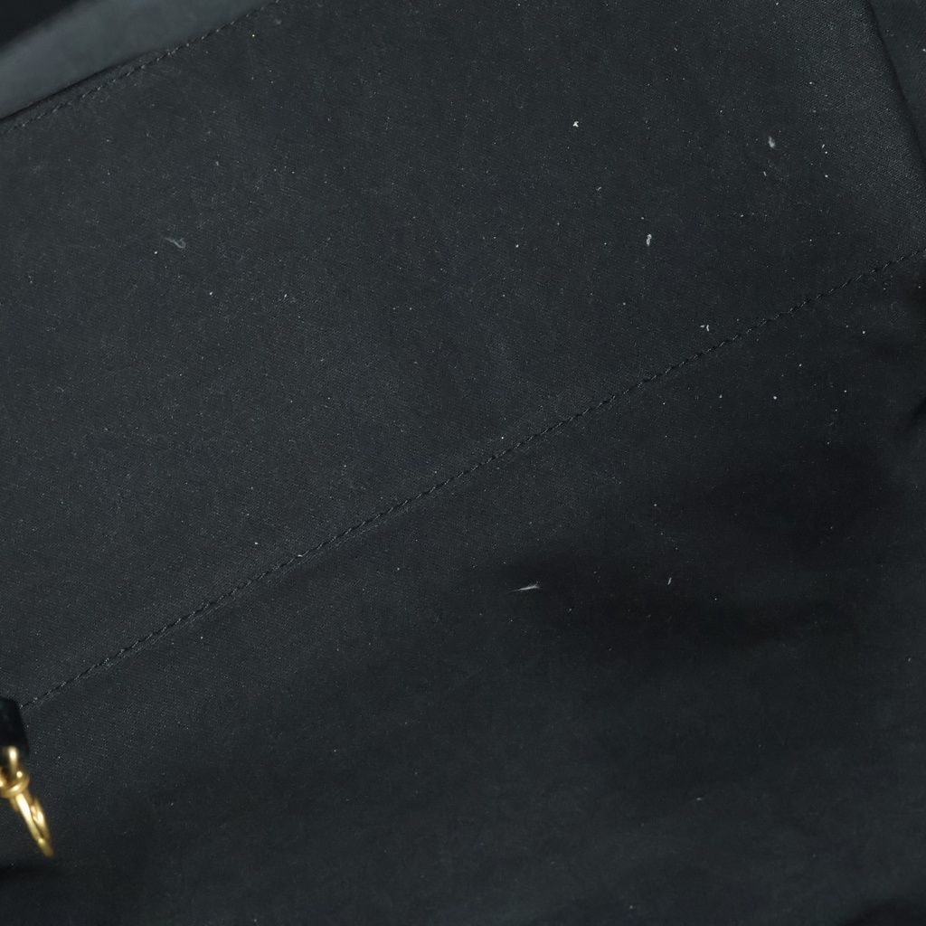 Chanel 25 Medium Black Caviar Leather Gold — view 7