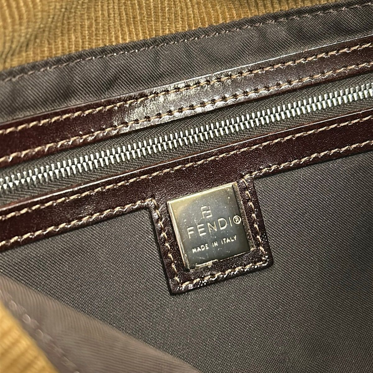 Fendi Handbag Mamma Bucket Brown — view 8