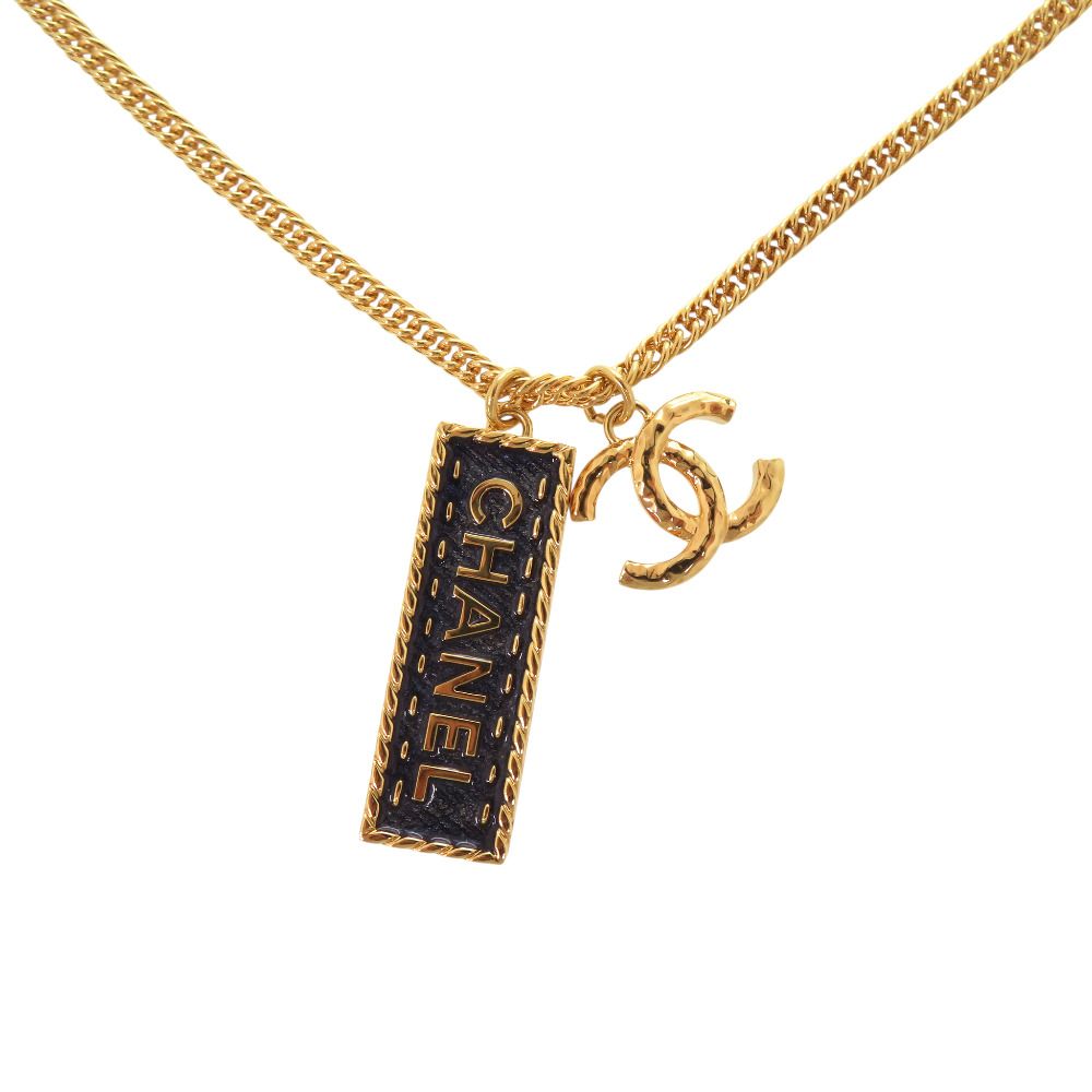 Chanel CC Logo Plate Necklace Metal Enamel Gold — view 4
