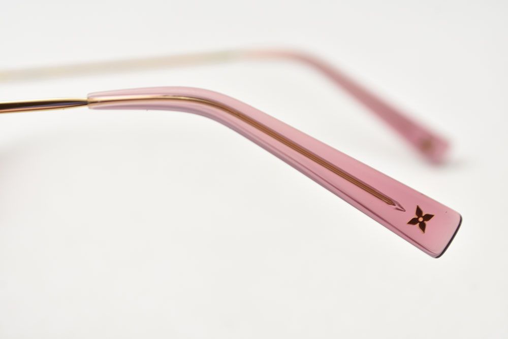 Louis Vuitton Sunglasses Eyewear Desmayo Rectangle Pink Gold Acetate Metal — view 8