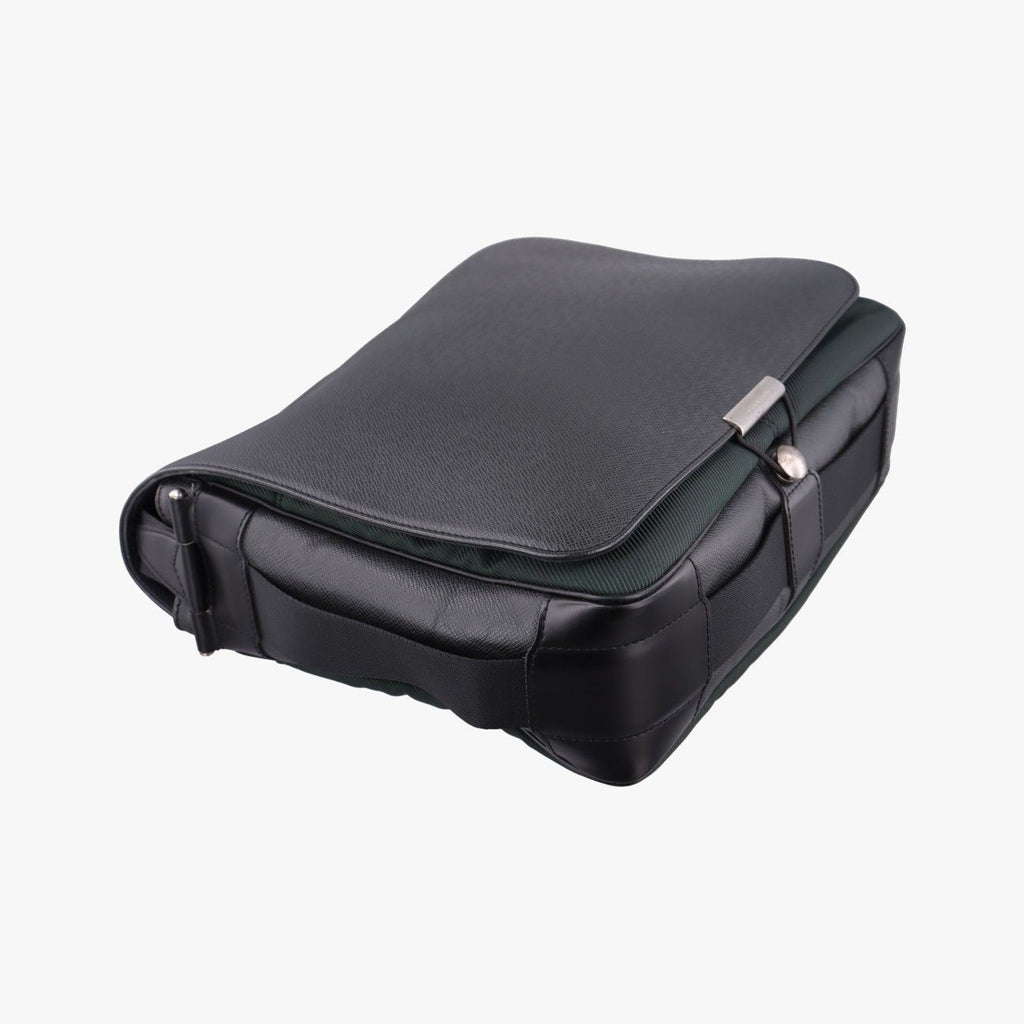 Louis Vuitton Victor Ardoise Taiga Canvas — view 5