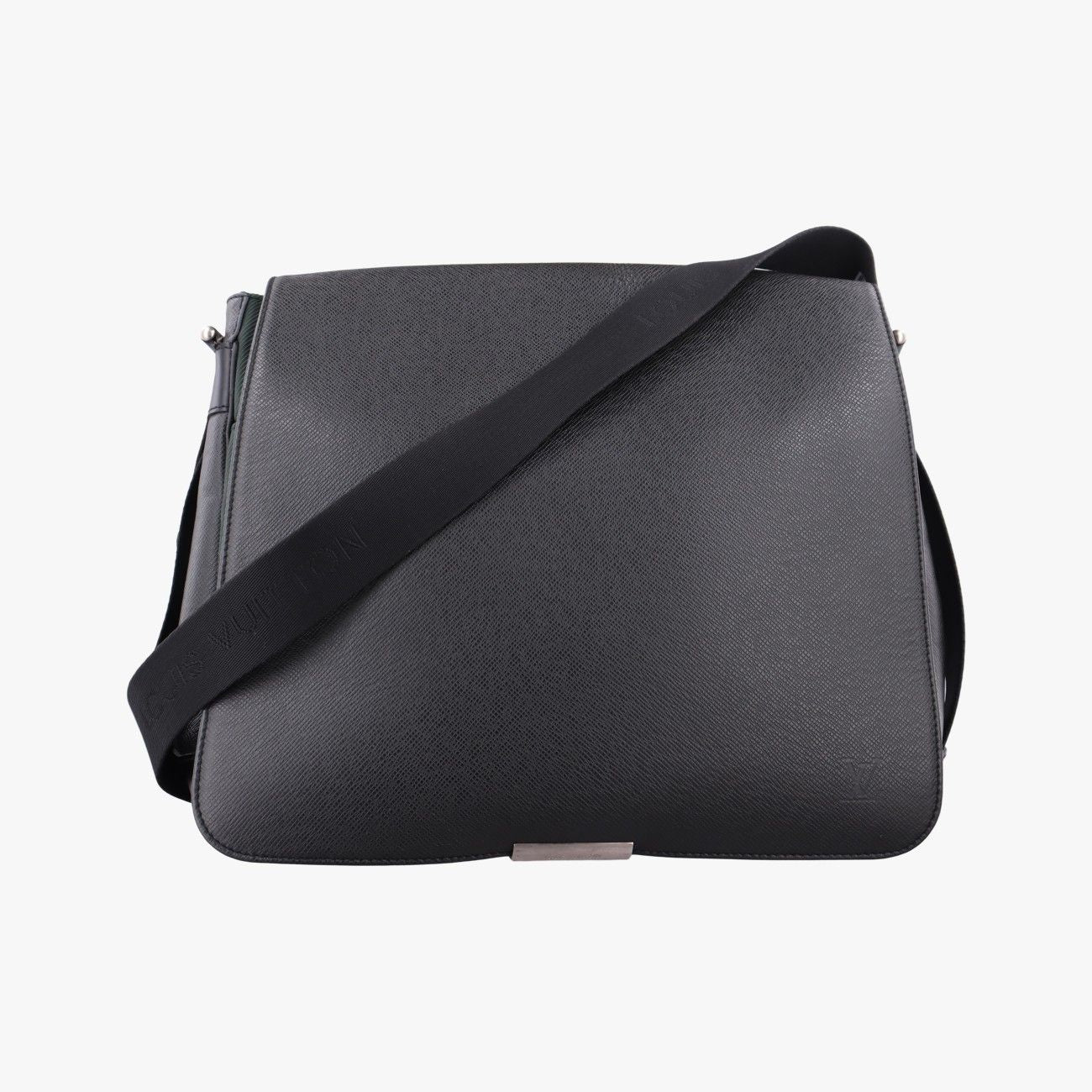 Louis Vuitton Victor Ardoise Taiga Canvas