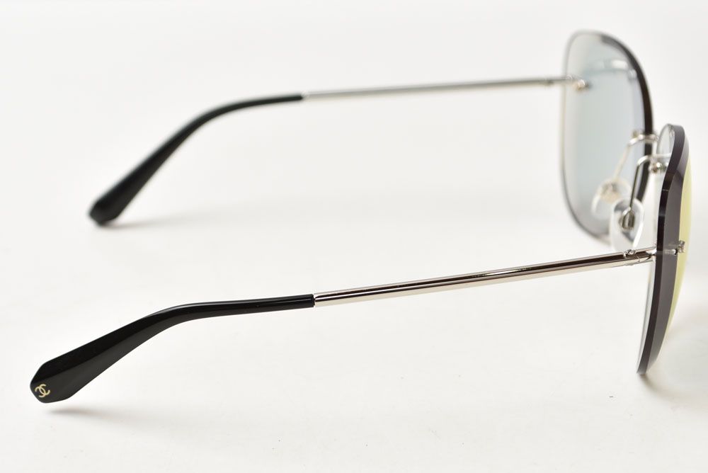 Chanel Sunglasses Eyewear Teardrop Rimless Black — view 5