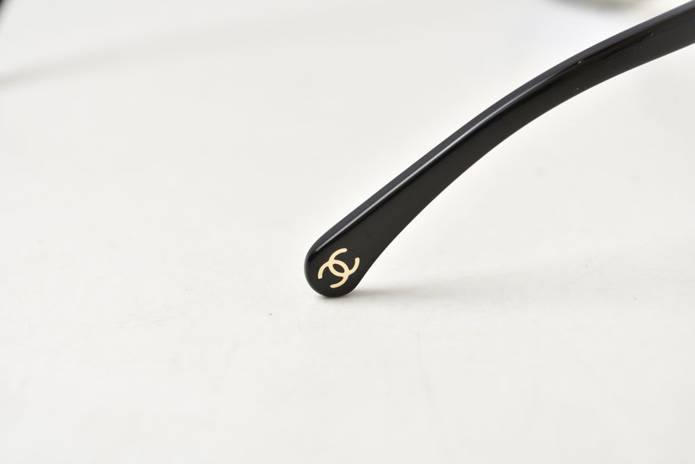 Chanel Sunglasses Eyewear Coco CC Motif Blue Light — view 7