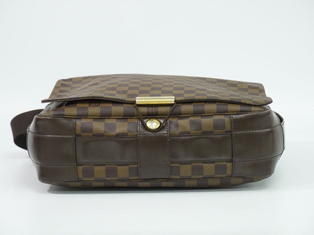 Louis Vuitton LV Bastille Damier Ebene Shoulder Bag Brown — view 3