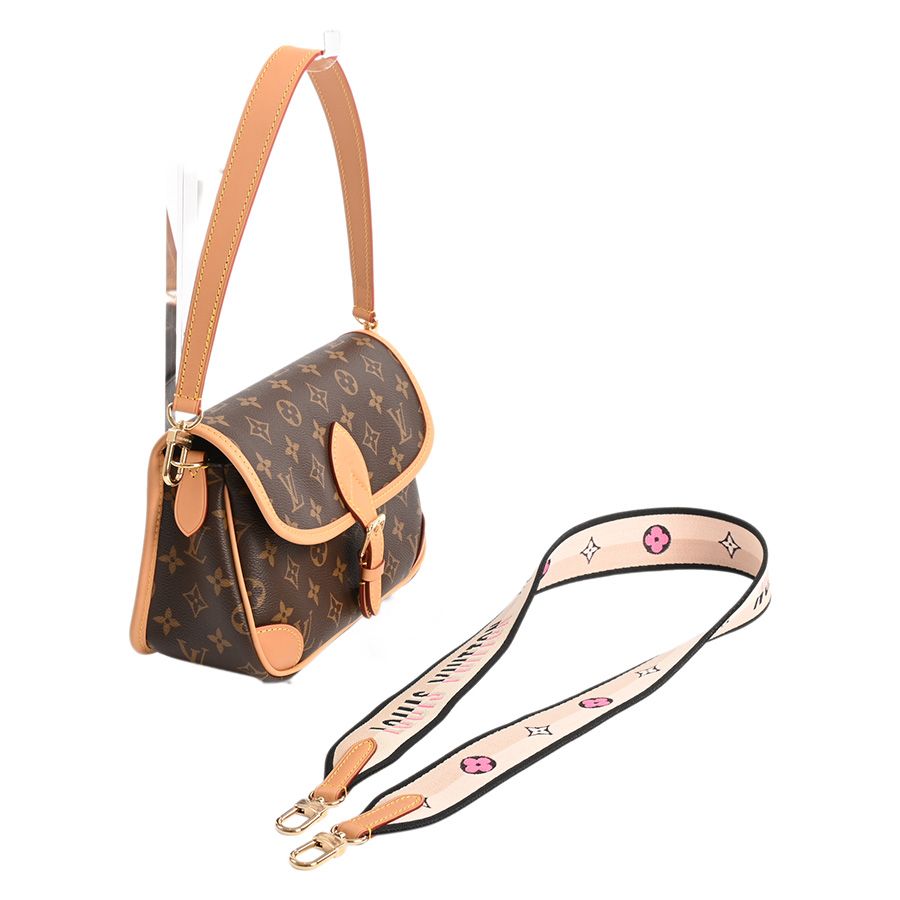 Louis Vuitton Shoulder Bag Diane — view 2