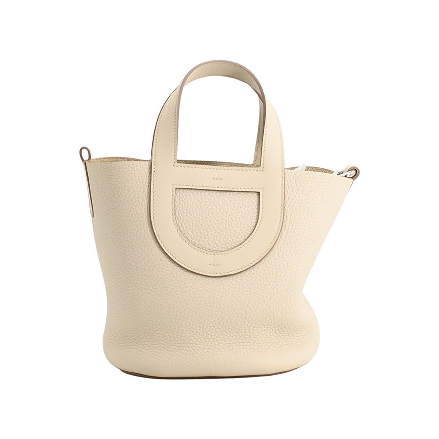 Hermes Handbag in the Loop 18