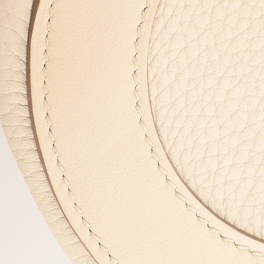 Hermes Handbag in the Loop 18 — view 8