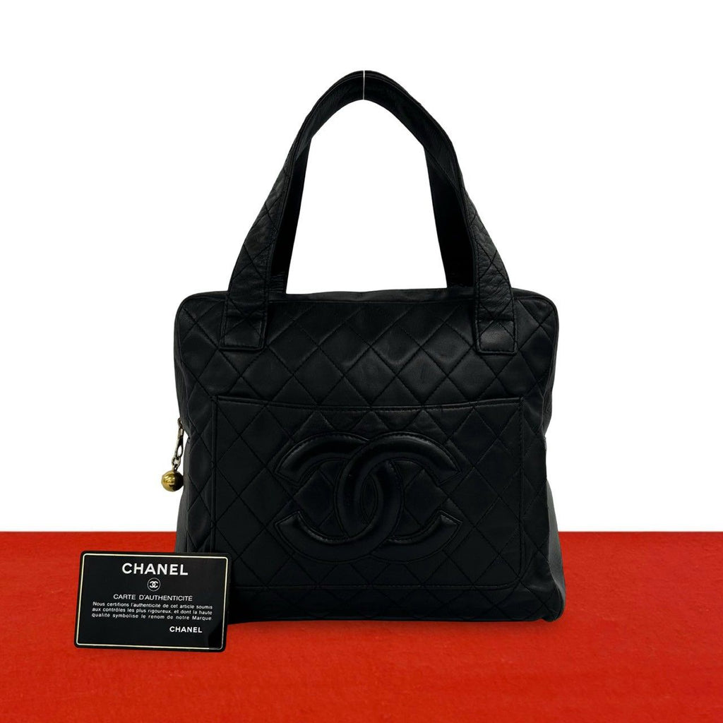 Chanel Vintage Quilted CC Logo Lambskin Leather Handbag Black