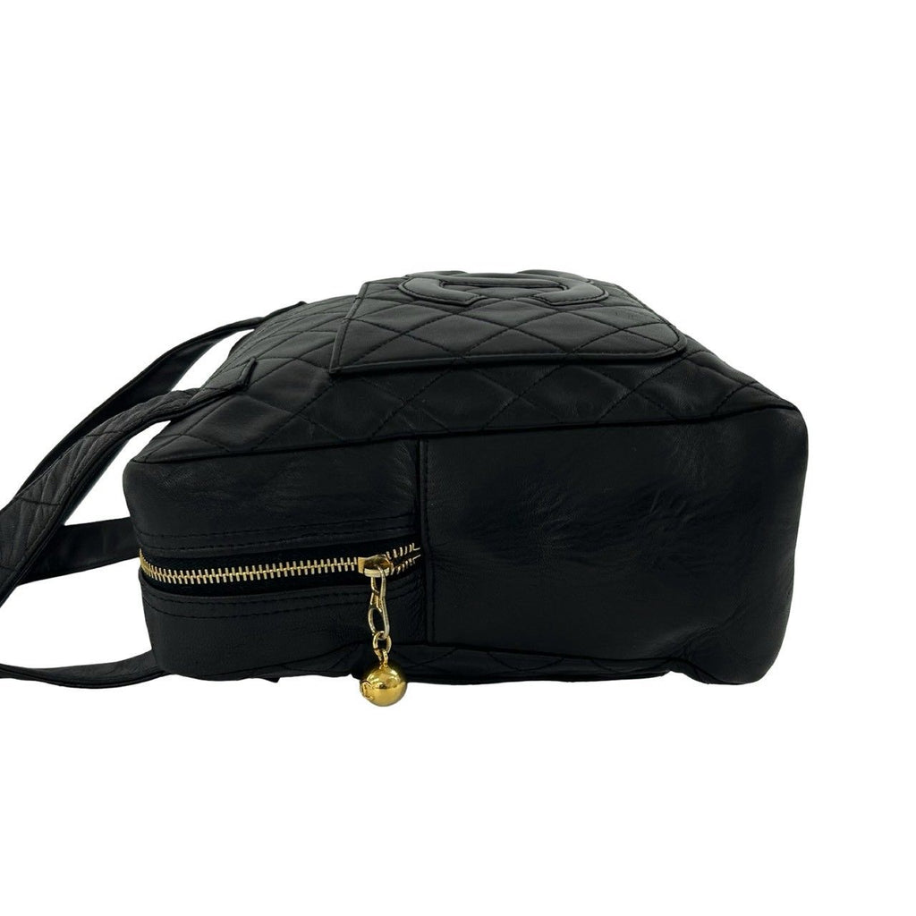 Chanel Vintage Quilted CC Logo Lambskin Leather Handbag Black — view 5