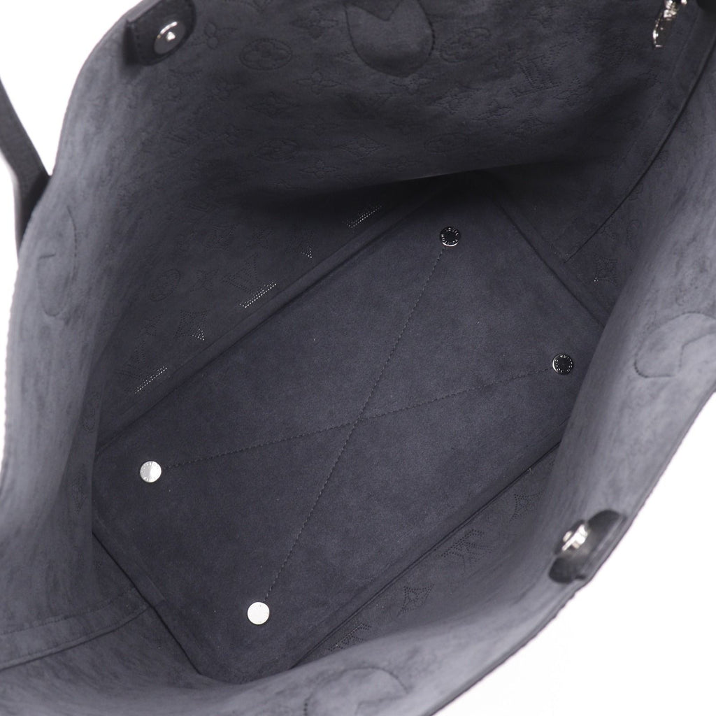Louis Vuitton Blossom MM Monogram Mahina Noir Black Tote Bag — view 6