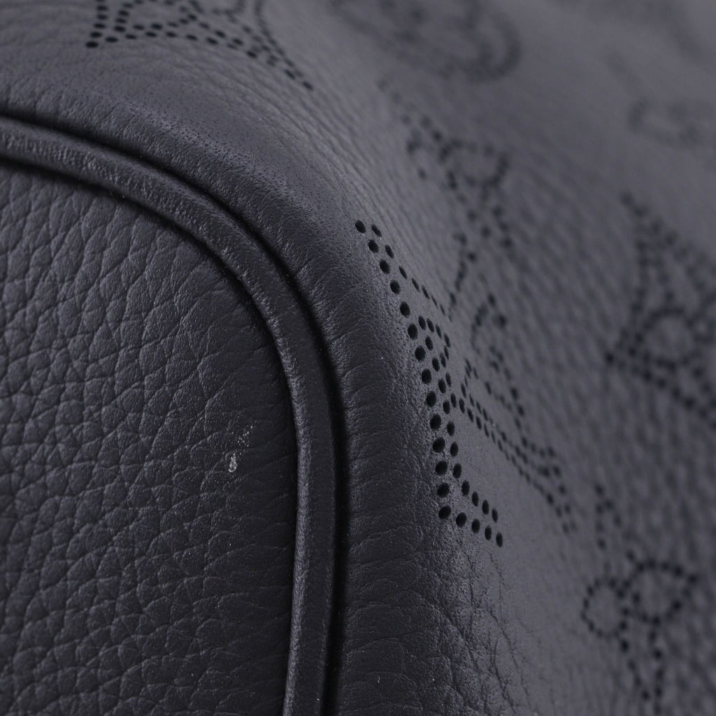 Louis Vuitton Blossom MM Monogram Mahina Noir Black Tote Bag — view 4