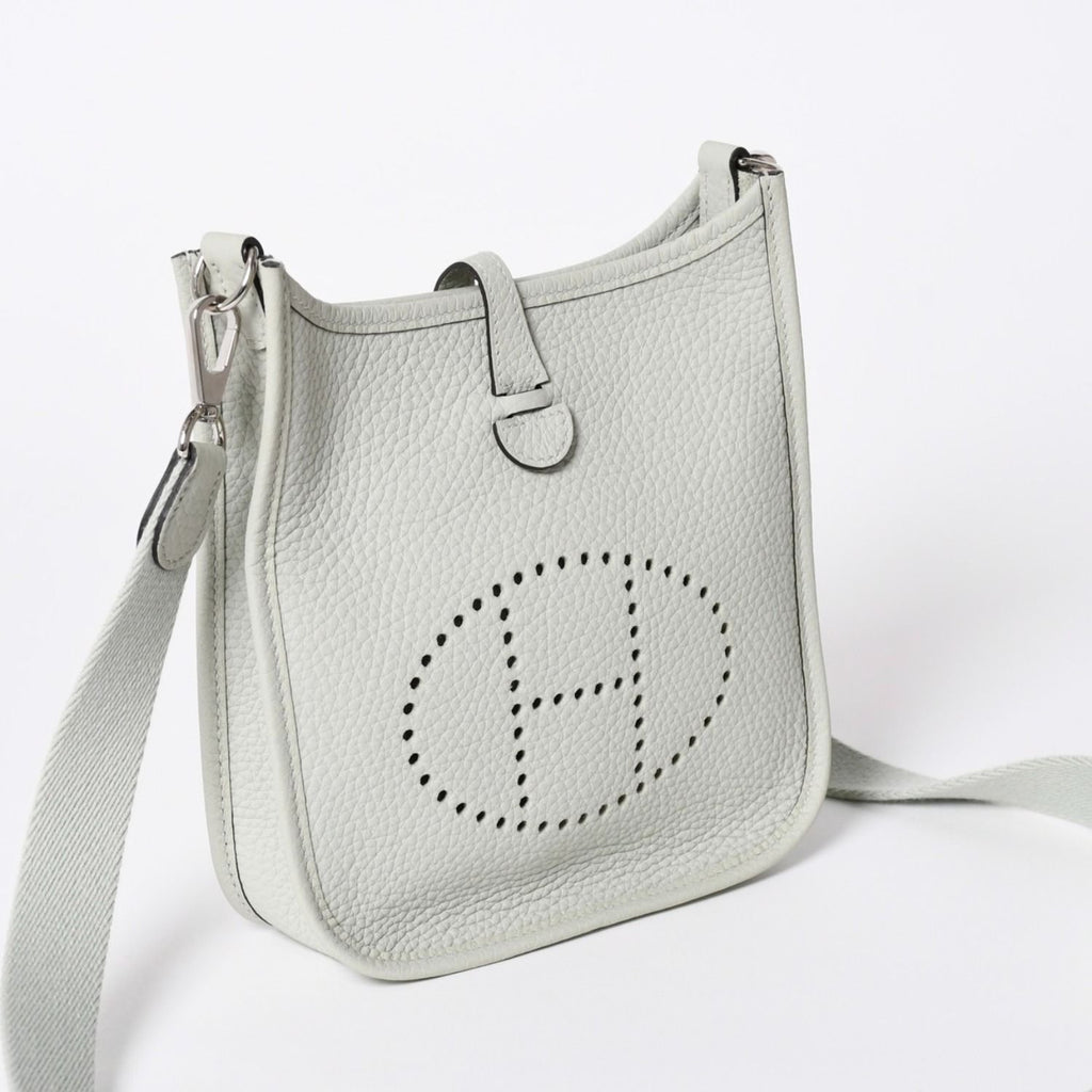 Hermes Evelyne TPM Shoulder Bag Taurillon Clemence Gryneve Silver — view 4