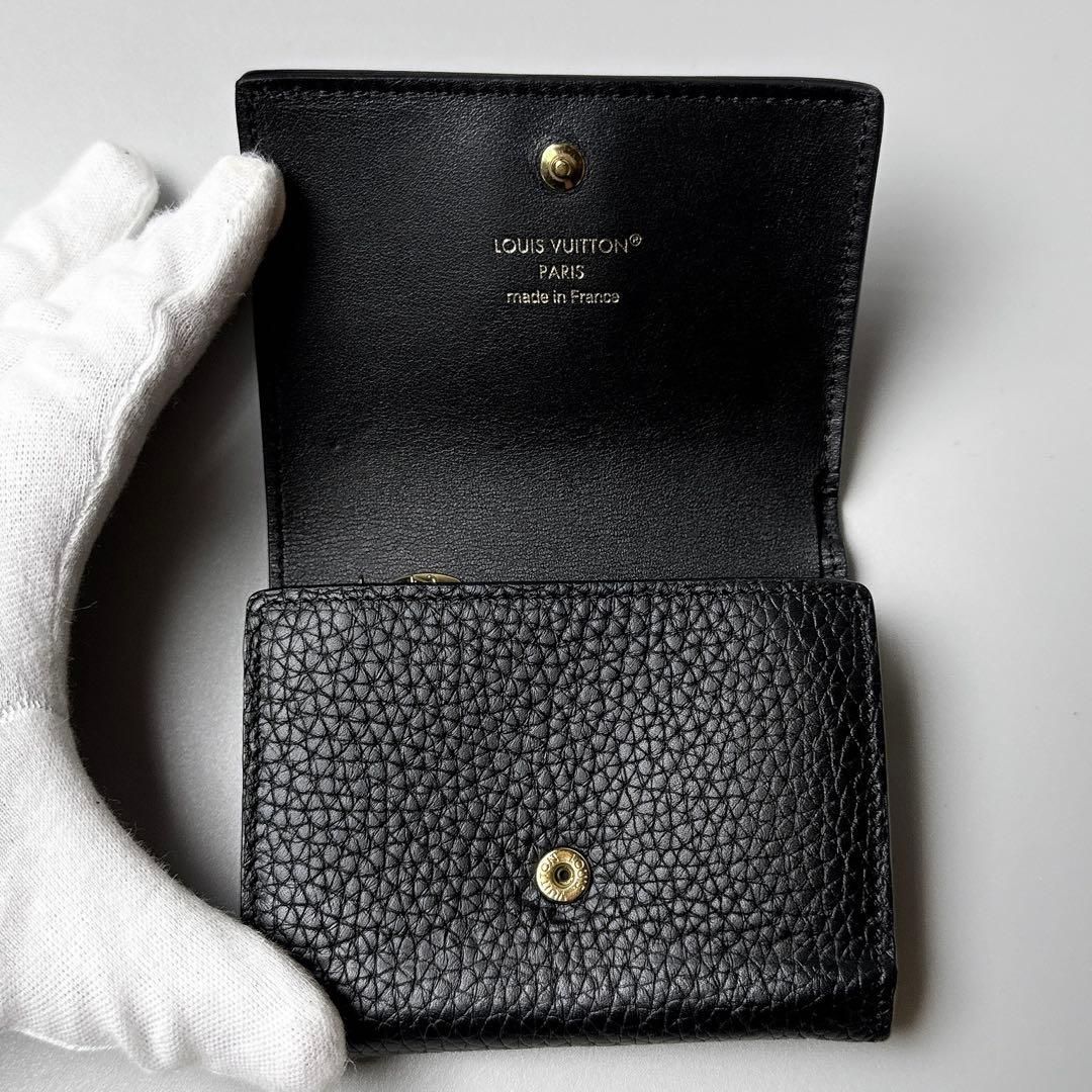 Louis Vuitton Portefeuille Capucines Tiny Black Wallet — view 3