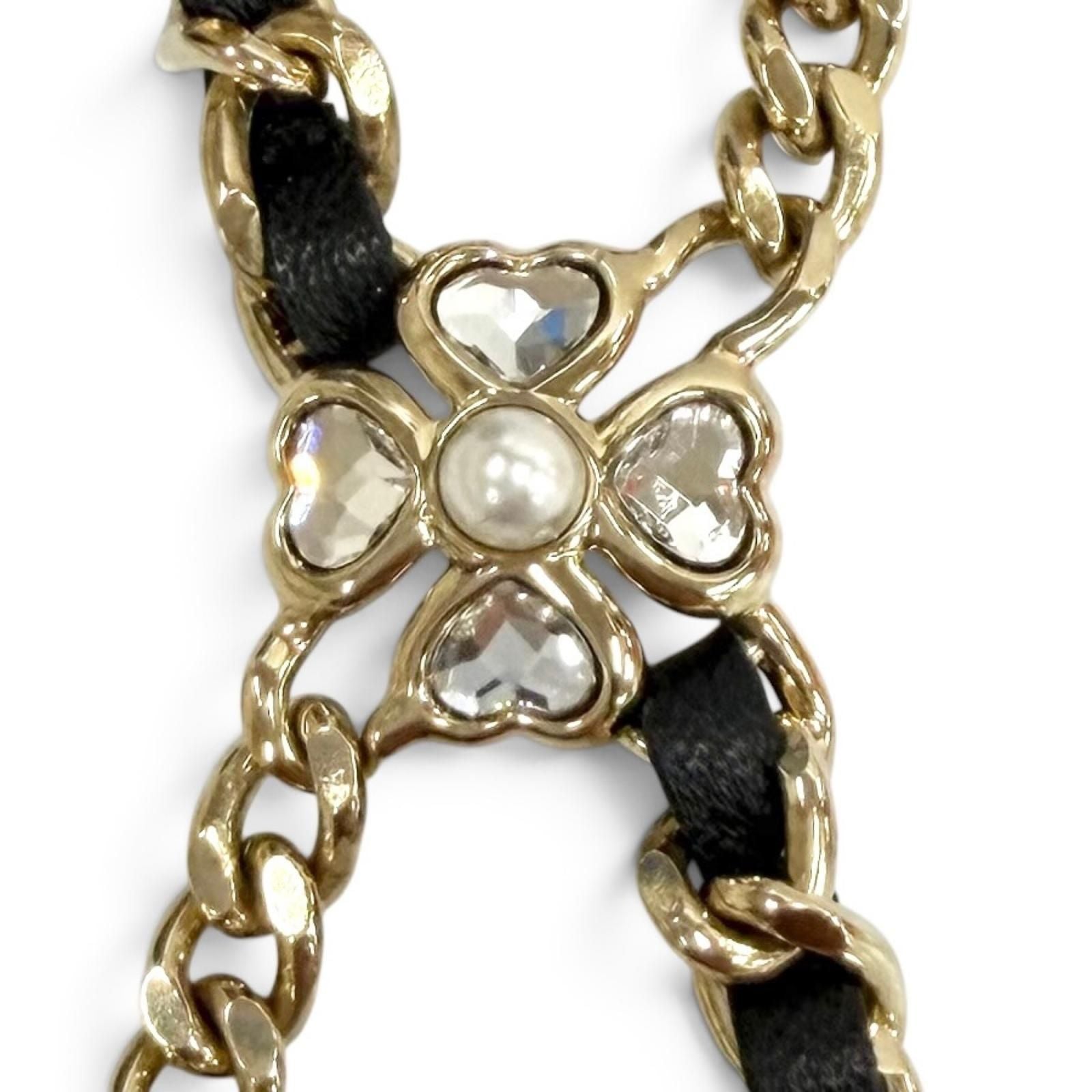 Chanel CC Logo Leather Star Clover Chain Necklace Gold Black — view 8