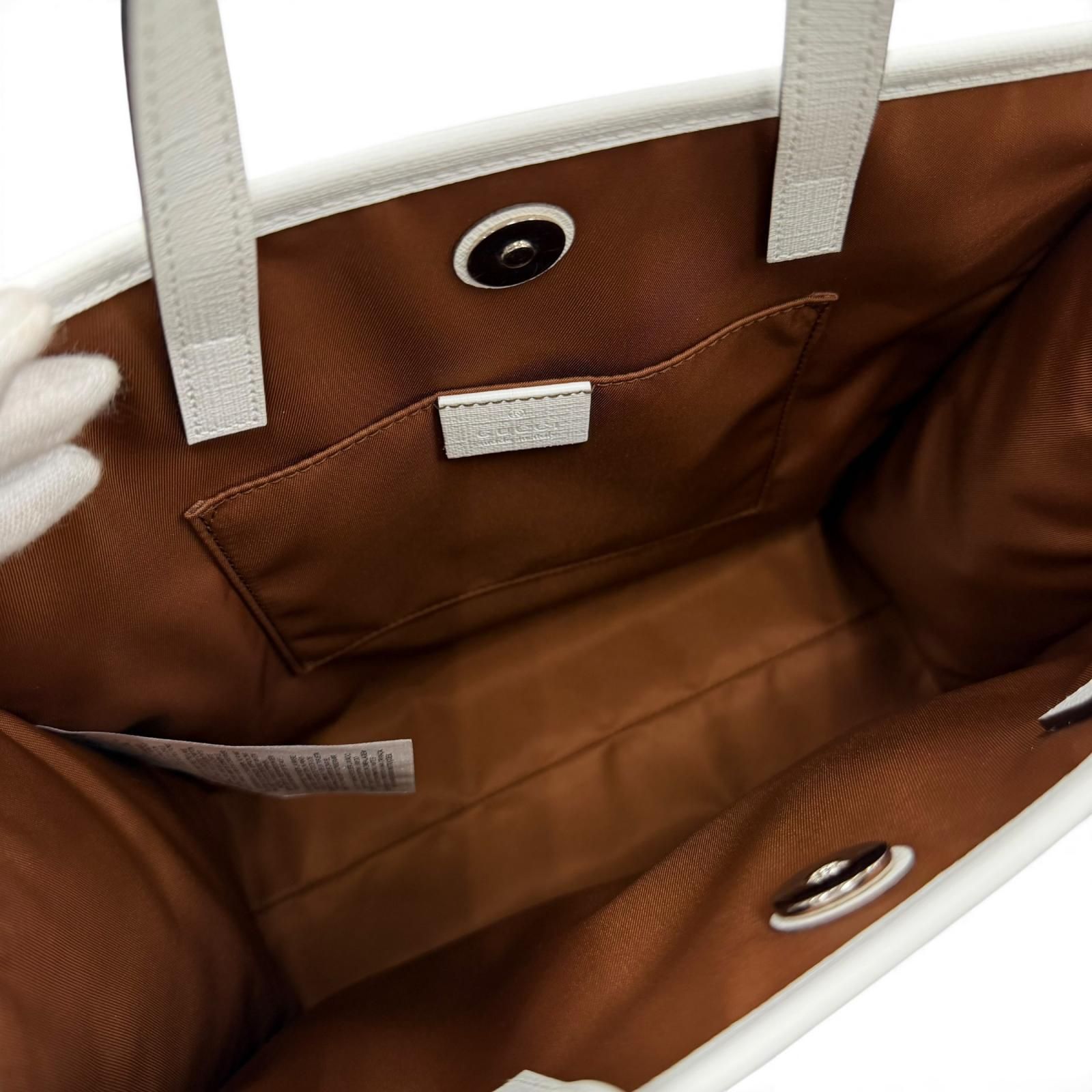 Gucci GG Supreme Children's Rubber Apple Tote Bag Beige White — view 6