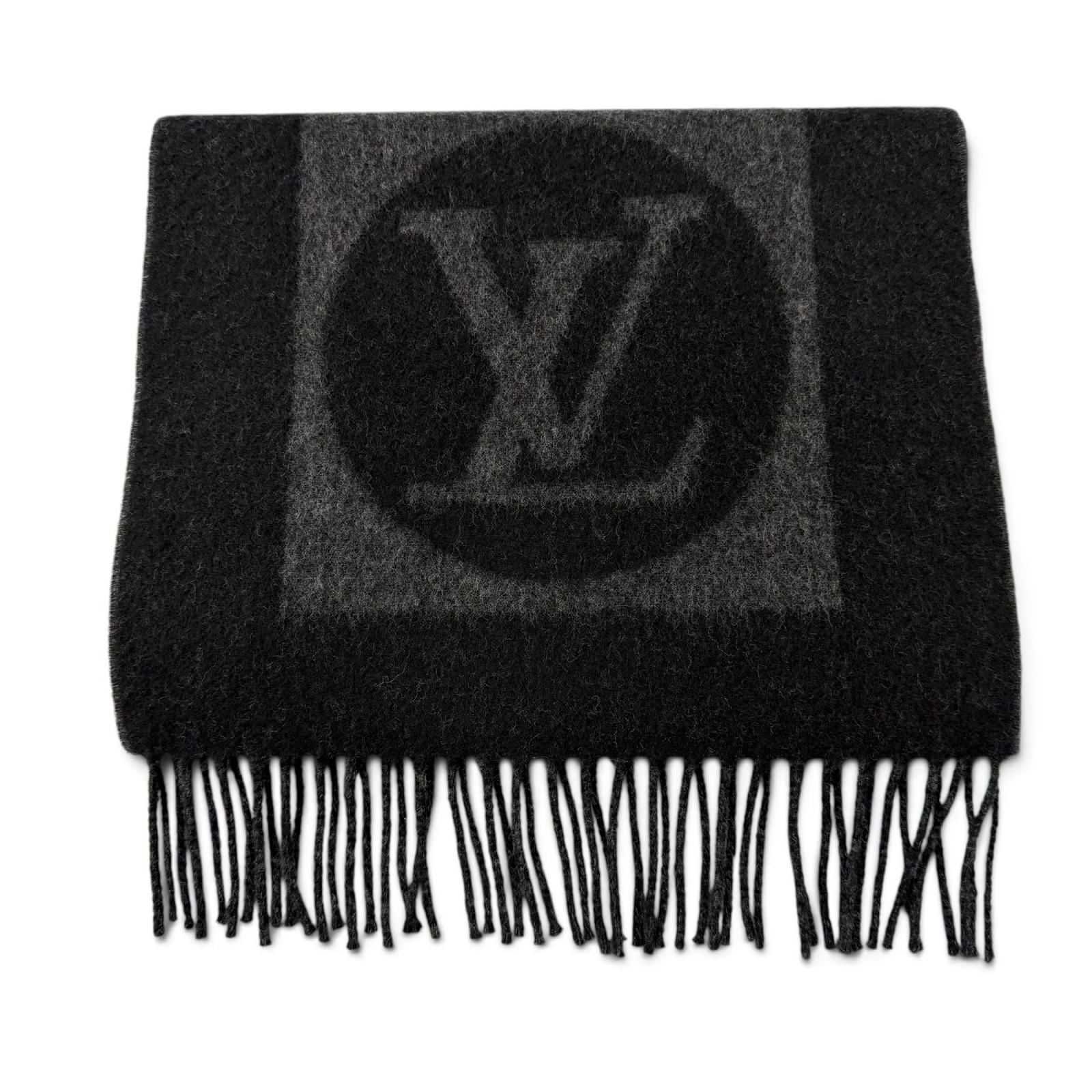 Louis Vuitton Echarpe Cardiff Wool Cashmere Fringe Scarf Black