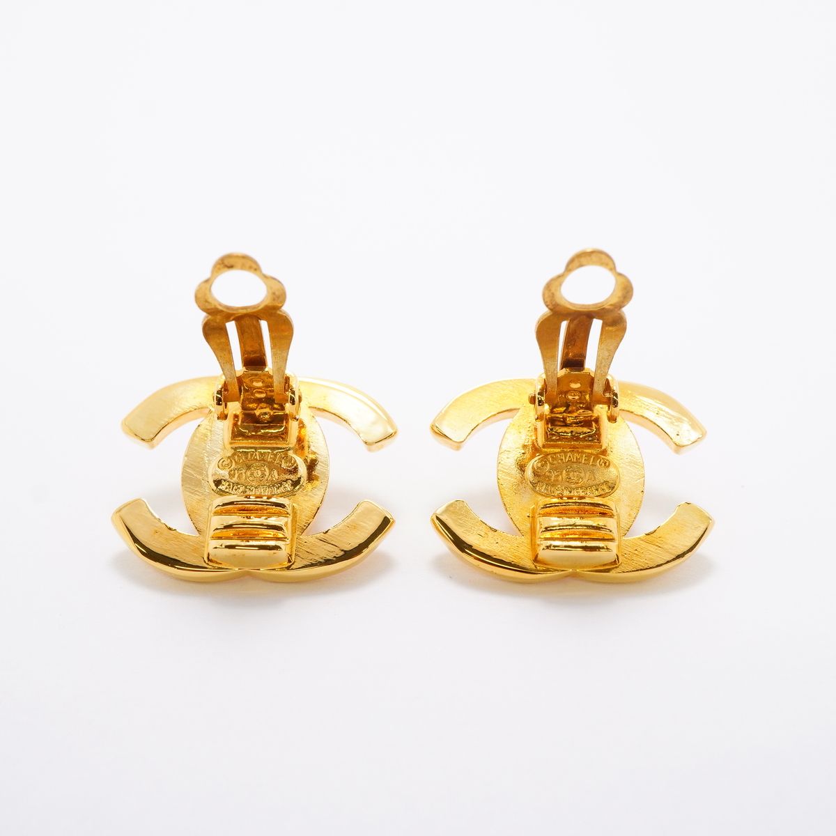 Chanel Earrings Vintage CC Logo Turnlock Gold Plated — view 7