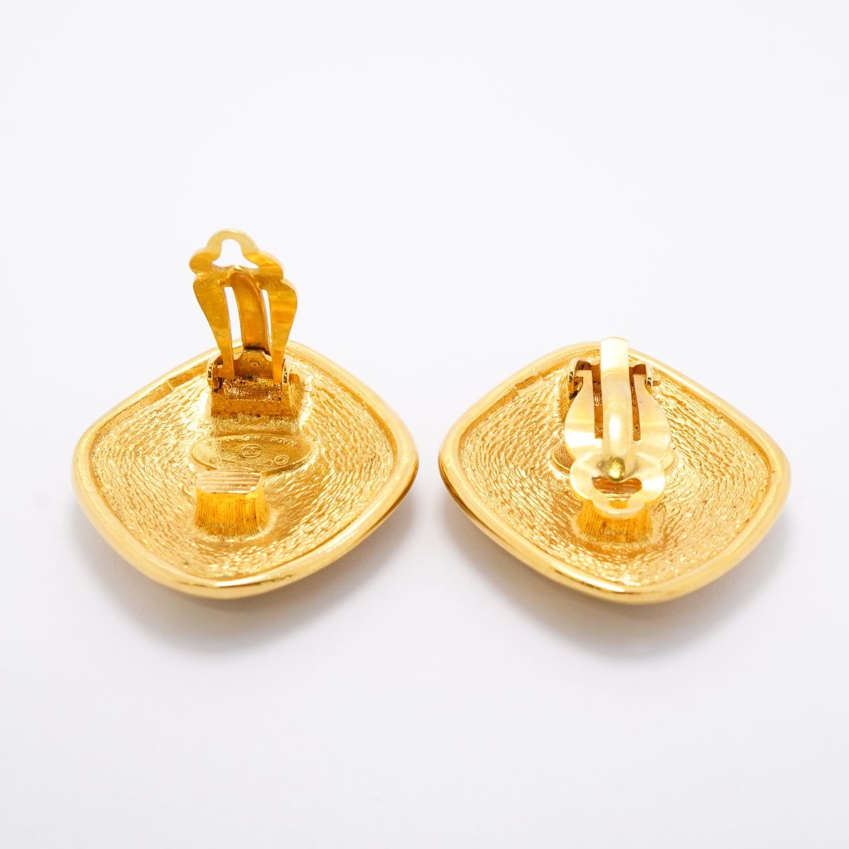 Chanel Earrings Vintage CC Logo Diamond Shape Gold Plated — view 3
