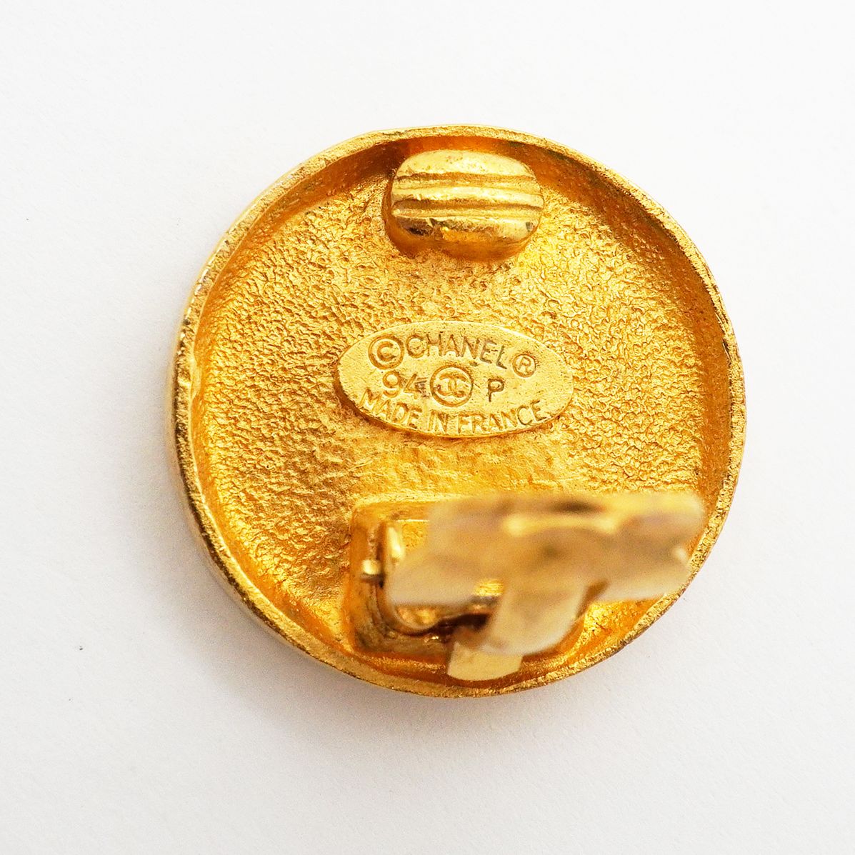 Chanel Earrings Vintage CC Logo Gold Plated — view 4
