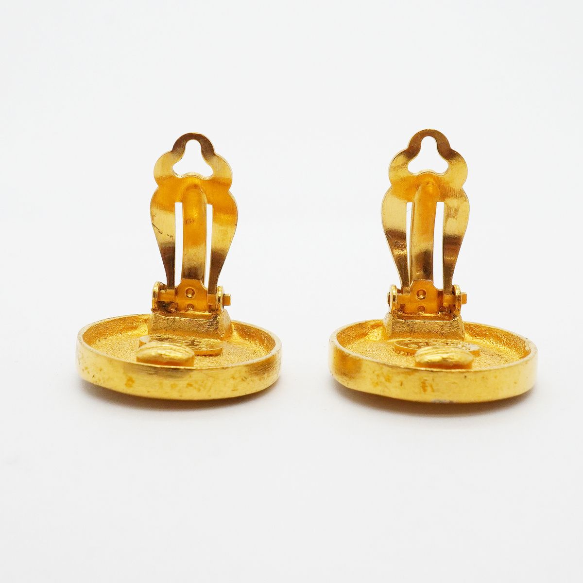 Chanel Earrings Vintage CC Logo Gold Plated — view 7