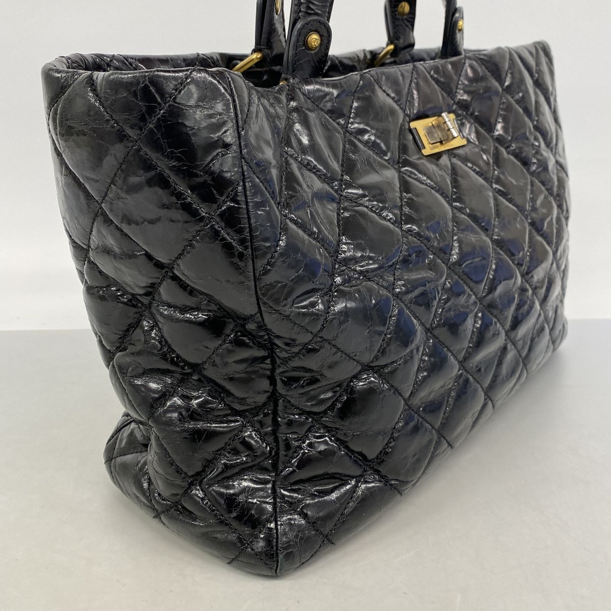 Chanel Tote Bag 2.55 Quilted Vintage Calfskin Black Gold Silver 2-Way — view 2