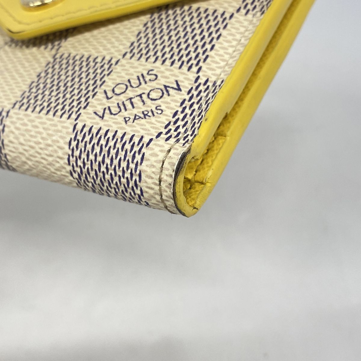 Louis Vuitton Trifold Wallet Damier Azur Portefeuille Zoe White Pineapple — view 6