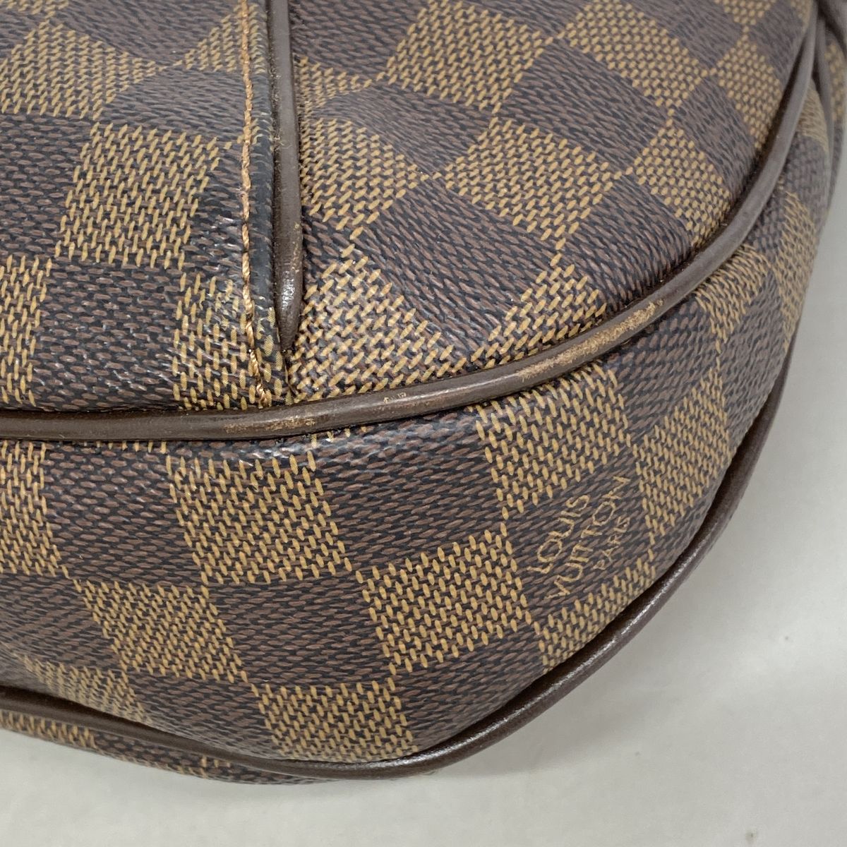 Louis Vuitton Shoulder Bag Damier Thames PM Ebene — view 6