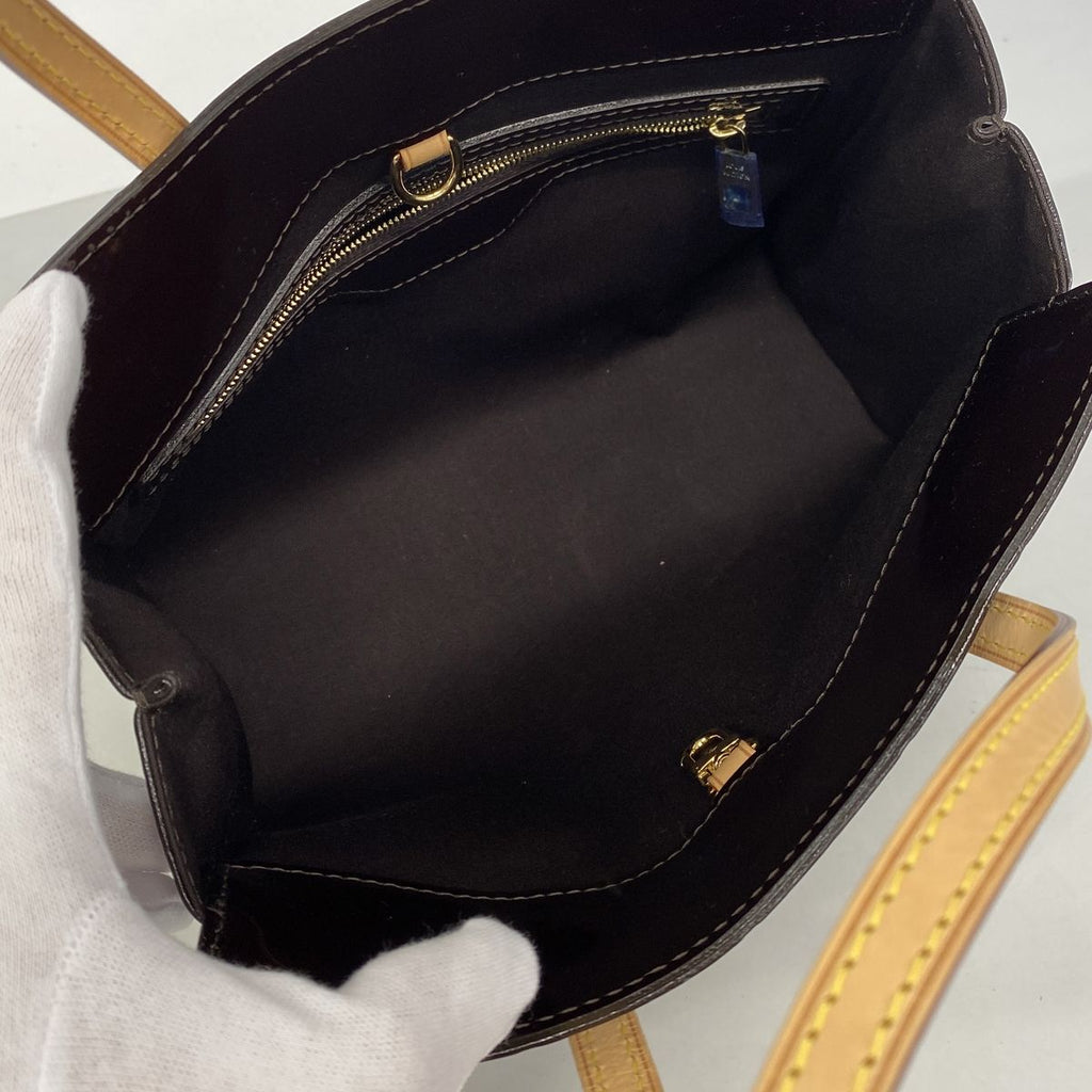 Louis Vuitton Handbag Vernis Catalina BB Amaranto — view 4