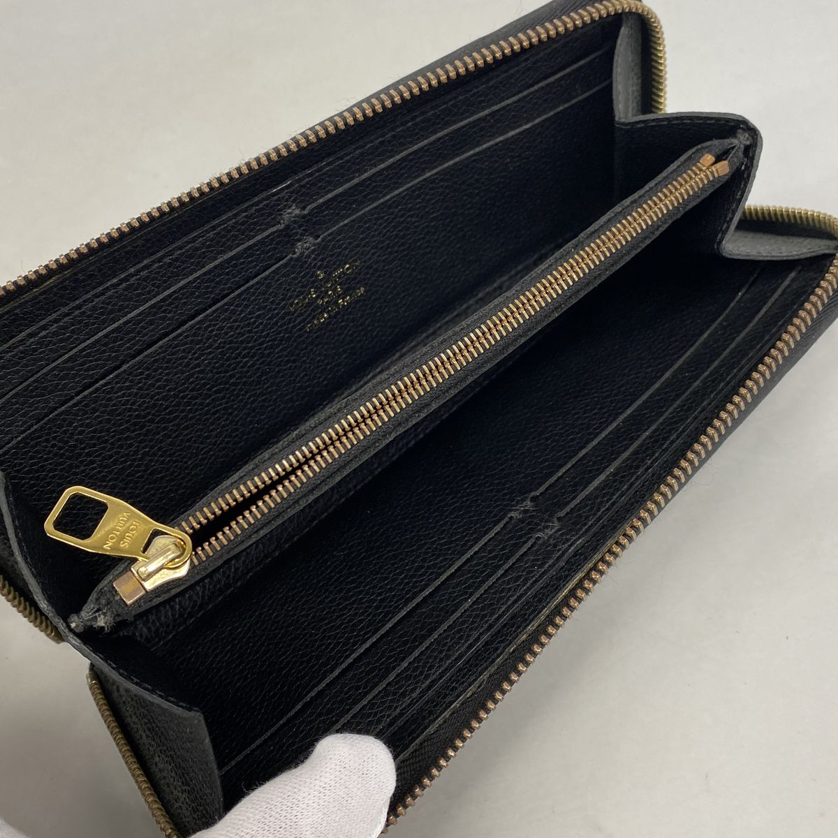 Louis Vuitton Wallet Monogram Empreinte Portefeuille Clemence Noir — view 3